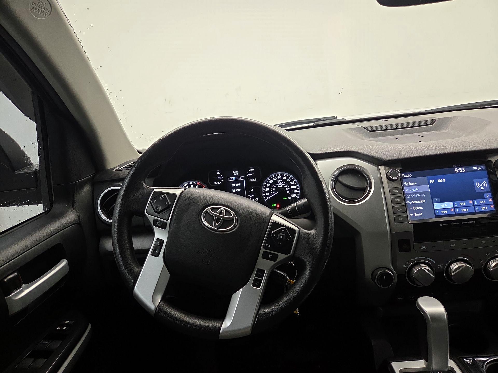 Thumbnail: 2021 Toyota Tundra - 10