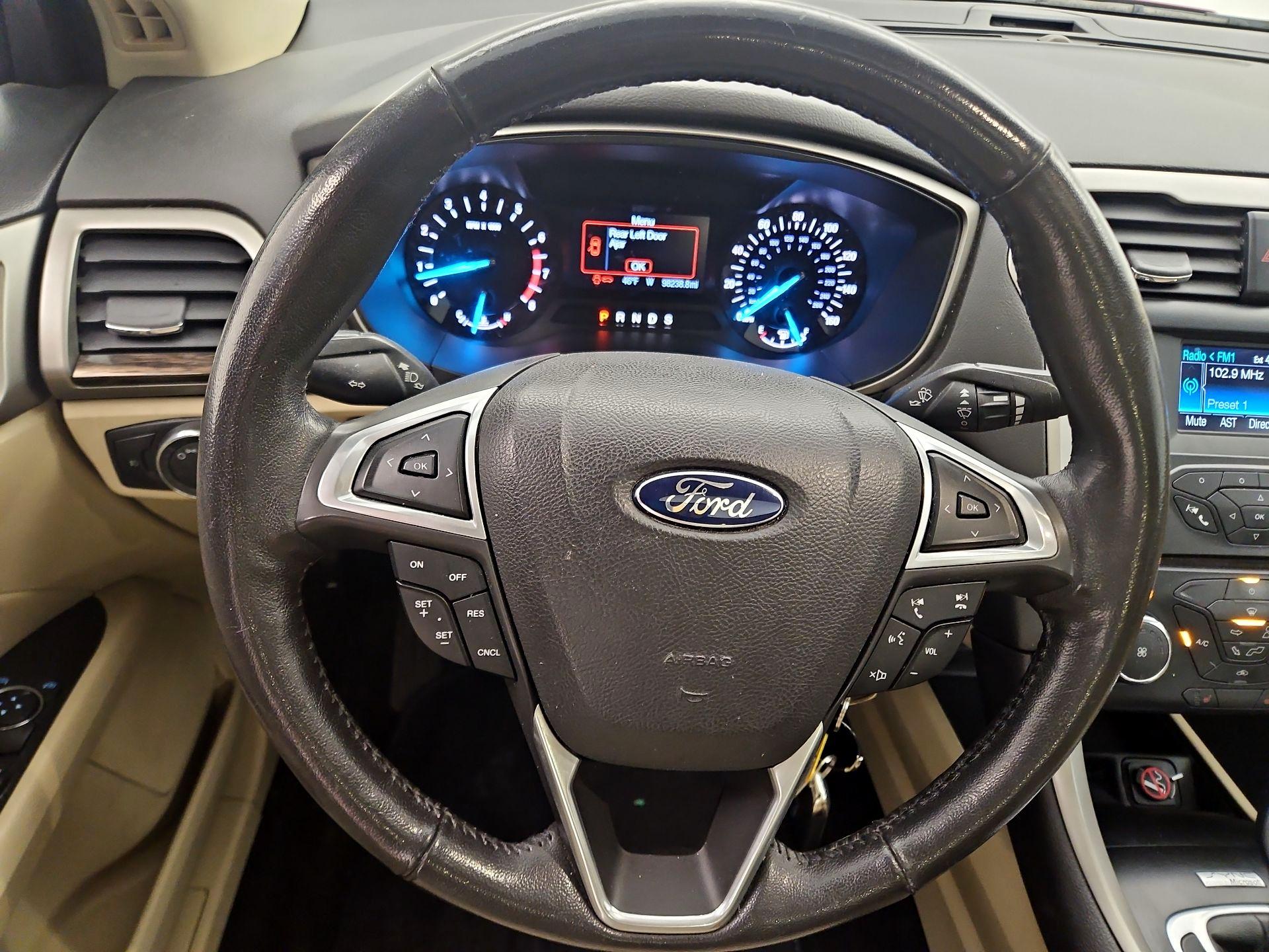 Thumbnail: 2014 Ford Fusion - 10