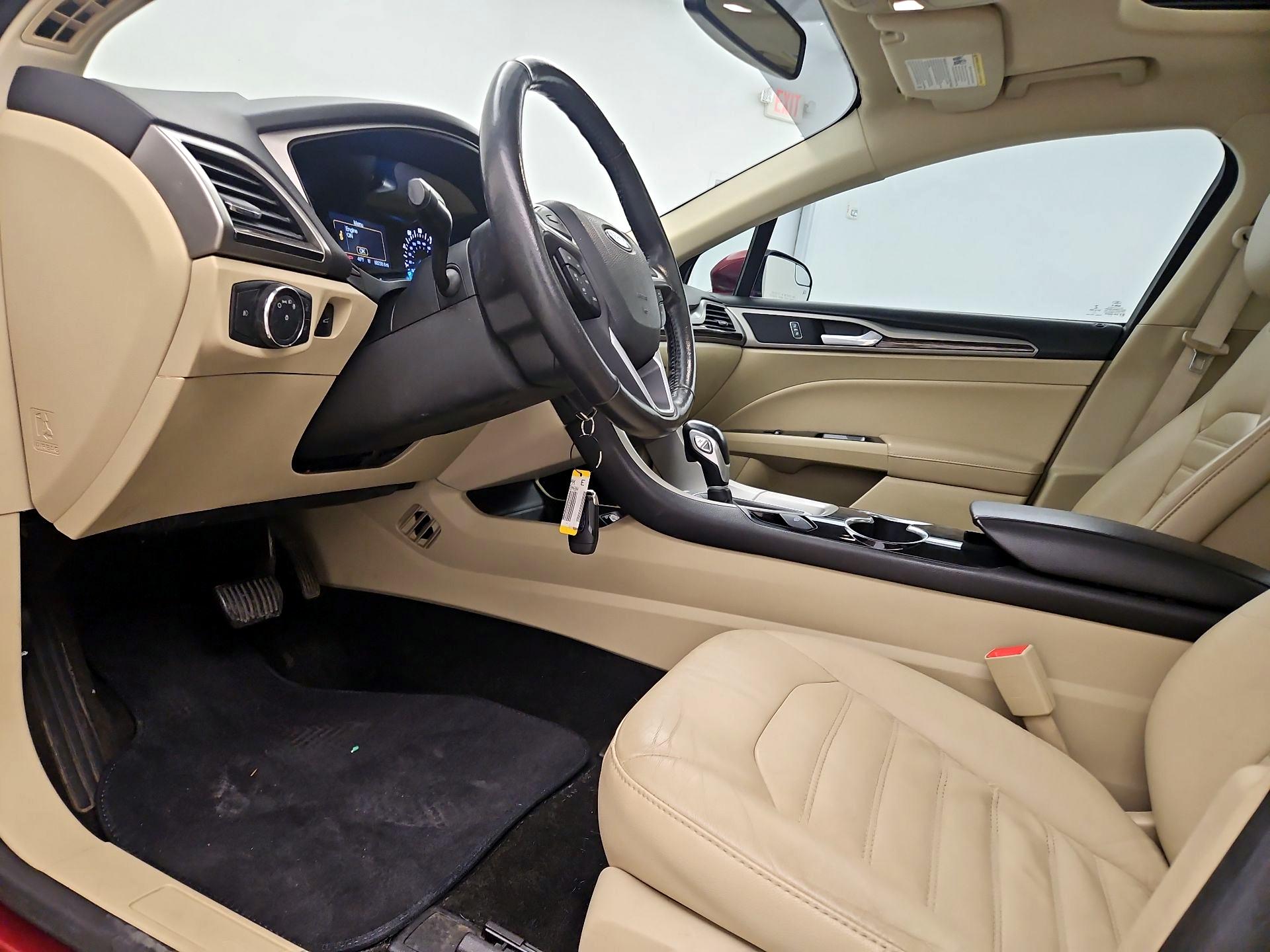 Thumbnail: 2014 Ford Fusion - 11