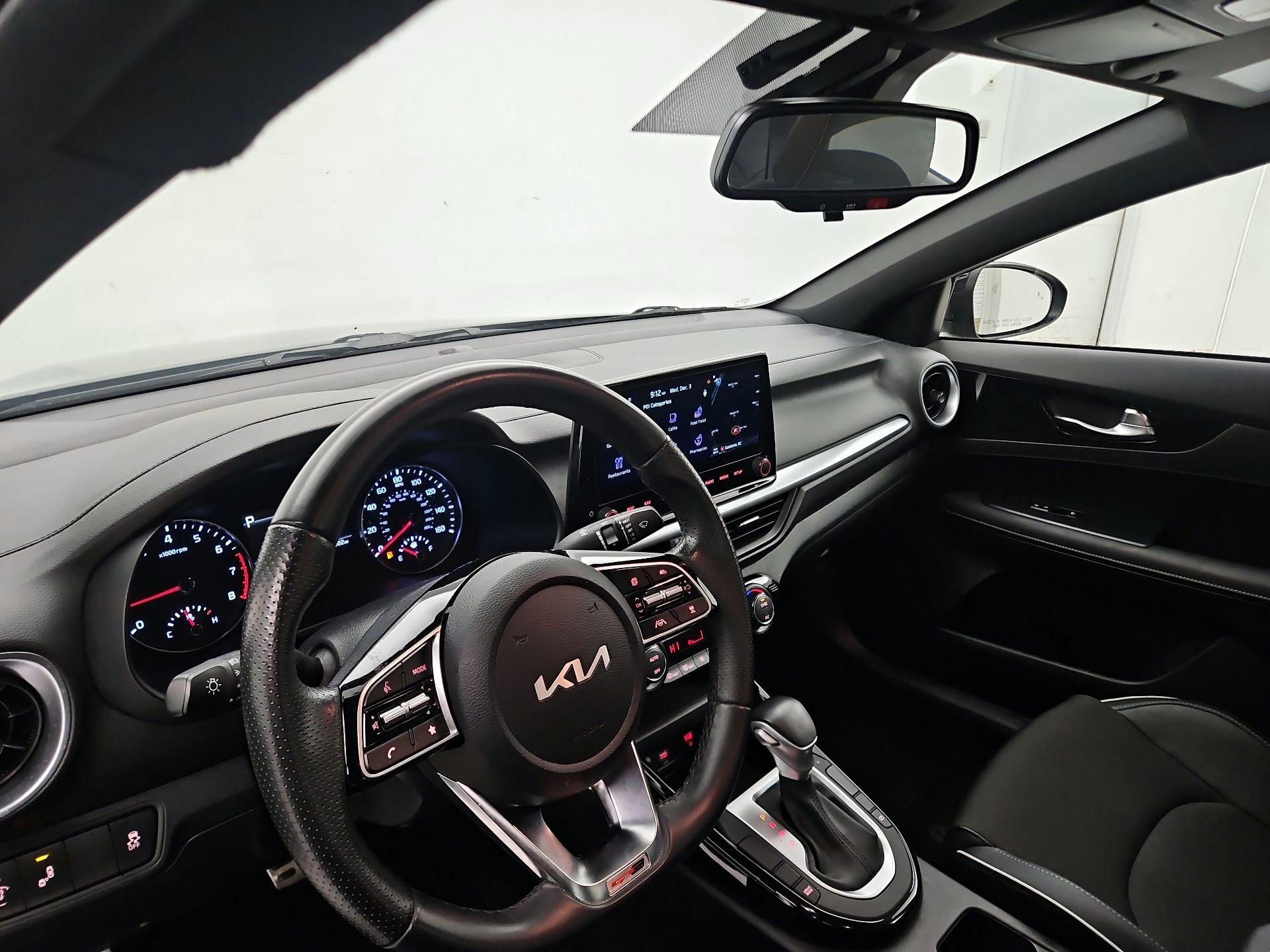 Thumbnail: 2024 Kia Forte - 9