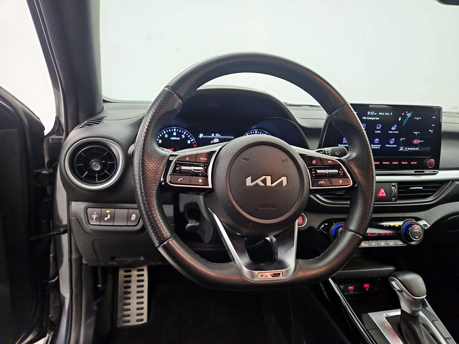 Thumbnail: 2024 Kia Forte - 10