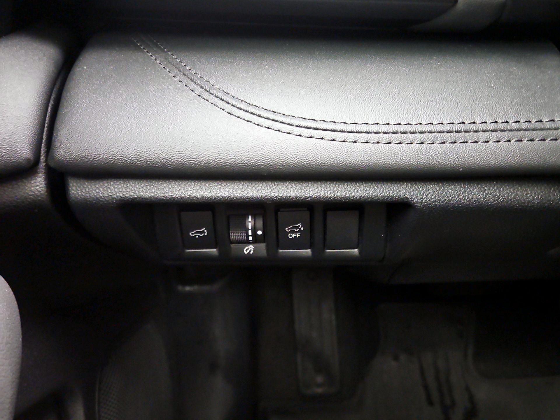 Thumbnail: 2023 Subaru Outback - 13