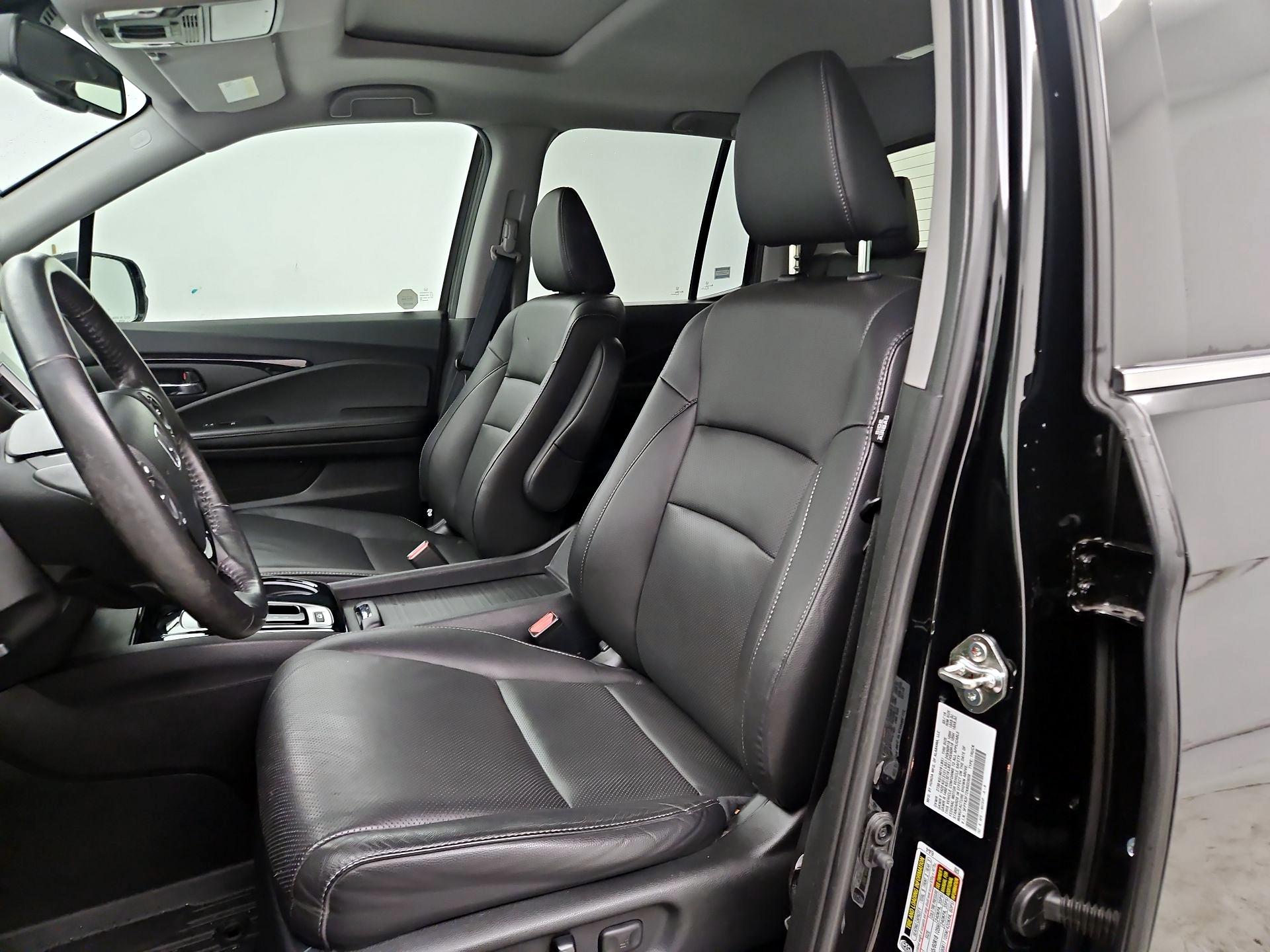 Thumbnail: 2019 Honda Ridgeline - 11