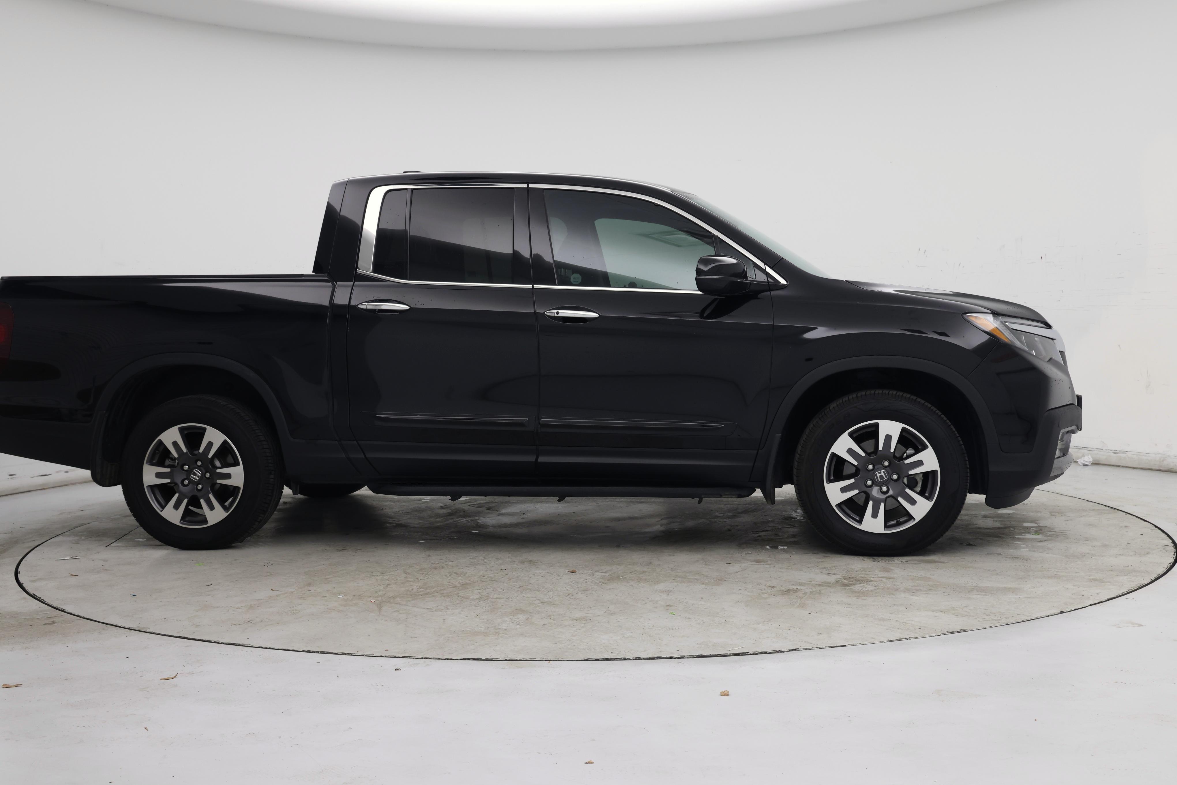 Thumbnail: 2019 Honda Ridgeline - 7