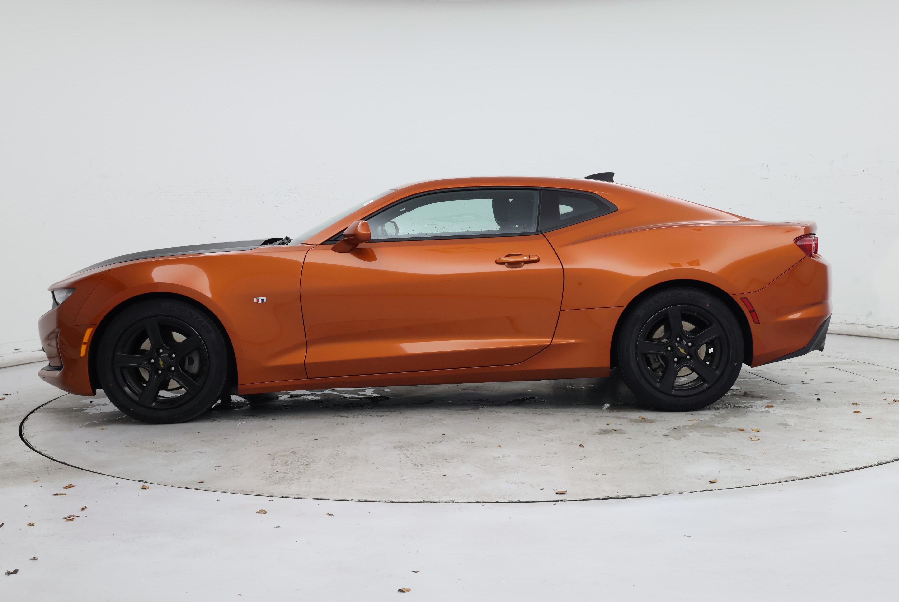 Thumbnail: 2023 Chevrolet Camaro - 3