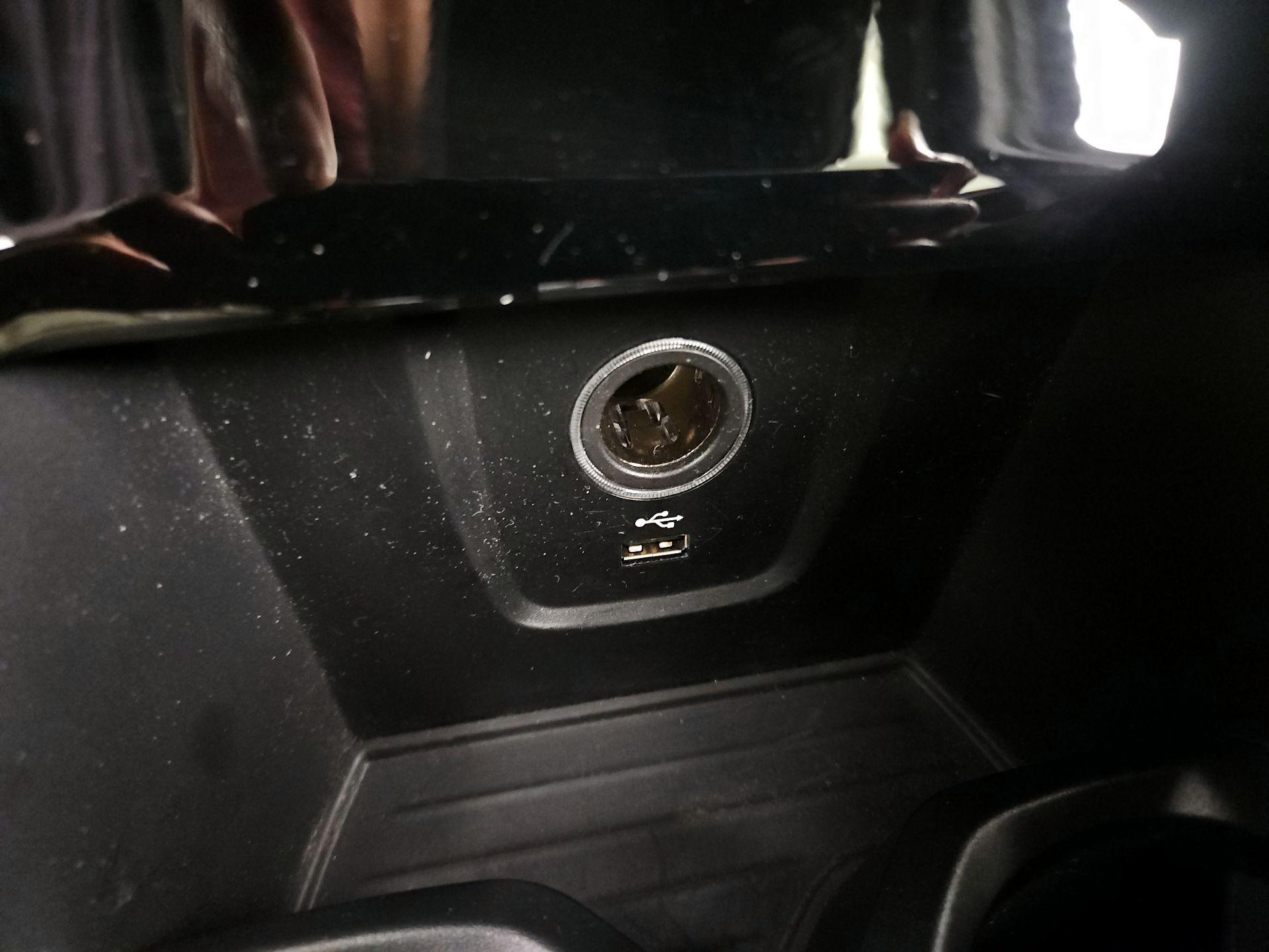 Thumbnail: 2021 BMW X1 - 19