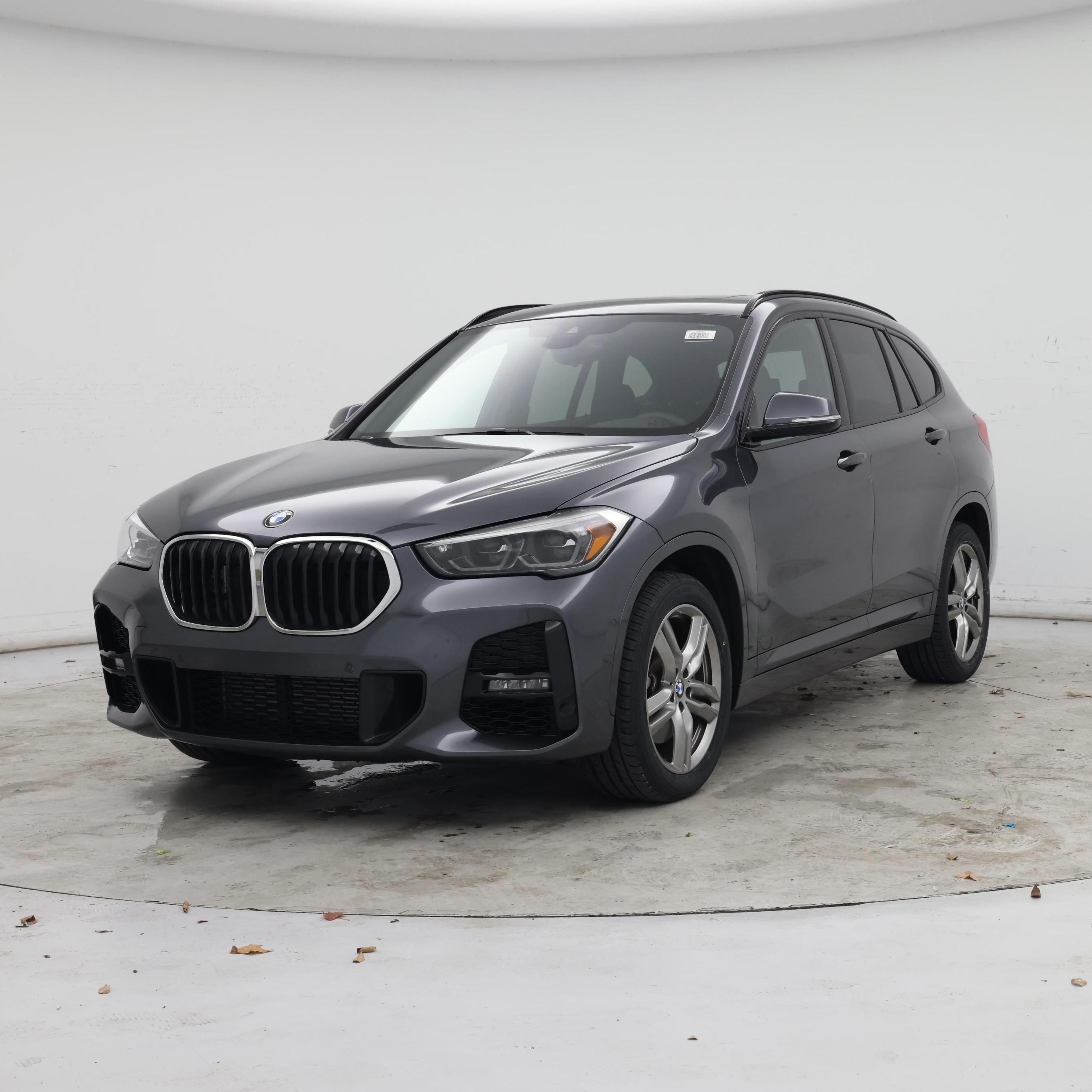 Thumbnail: 2021 BMW X1 - 4