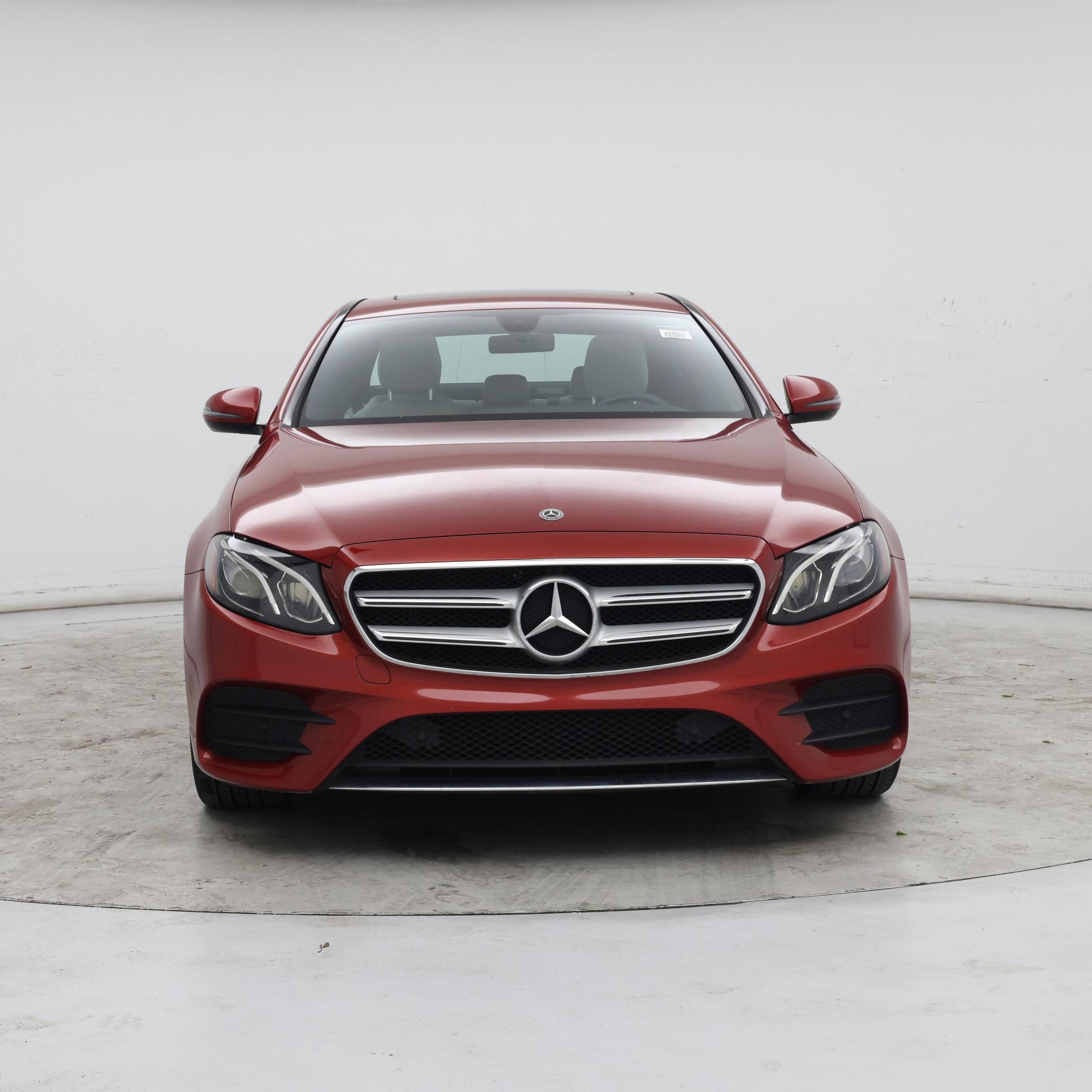 Thumbnail: 2019 Mercedes-Benz E-Class - 5