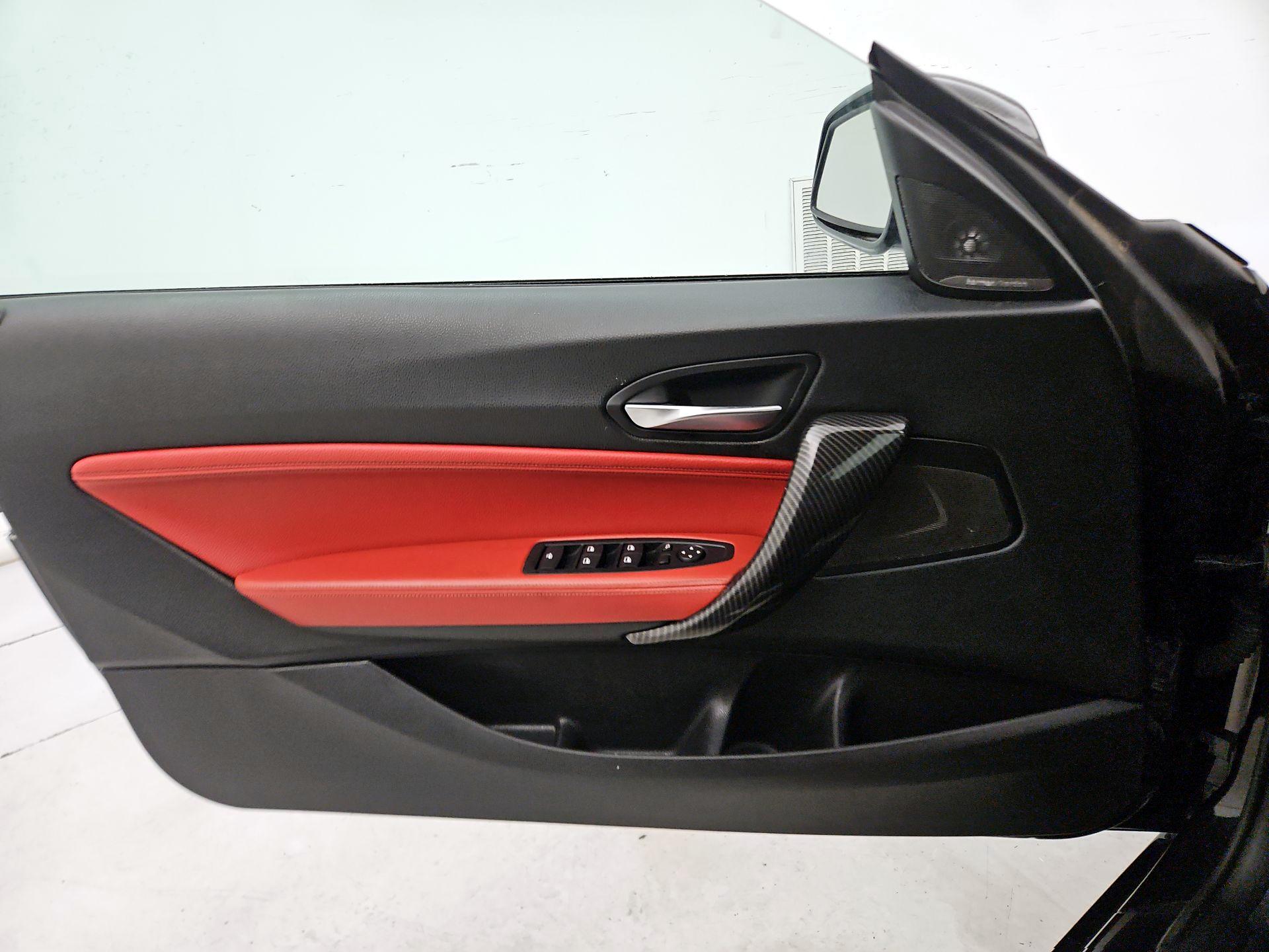 Thumbnail: 2016 BMW 2 Series - 12