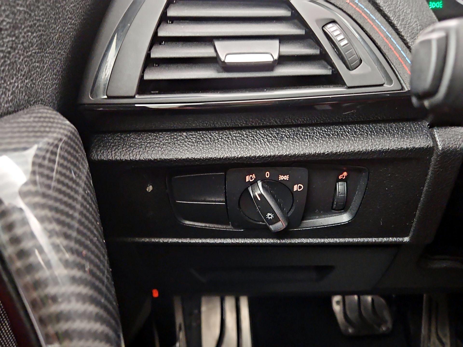 Thumbnail: 2016 BMW 2 Series - 13