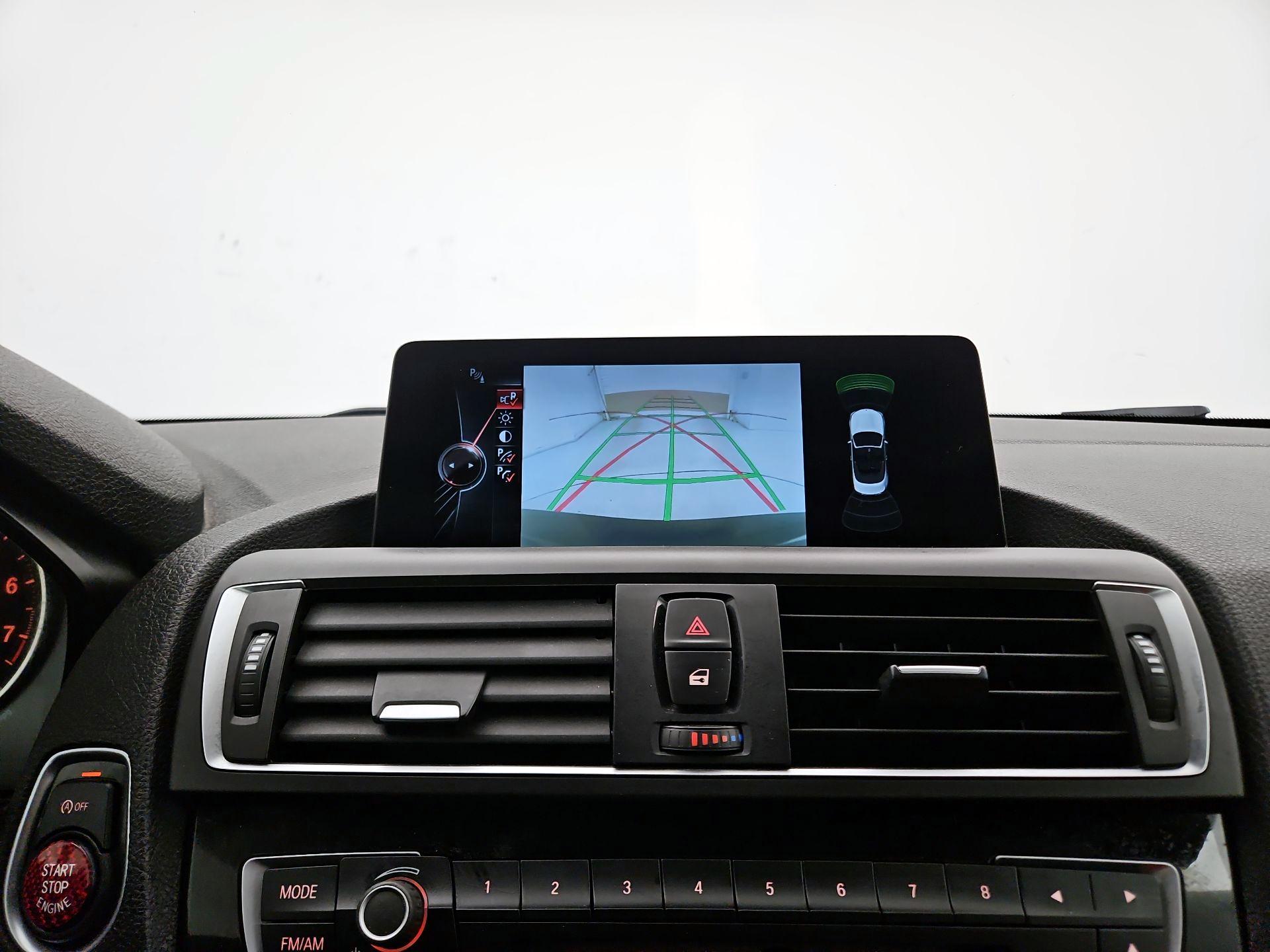 Thumbnail: 2016 BMW 2 Series - 15