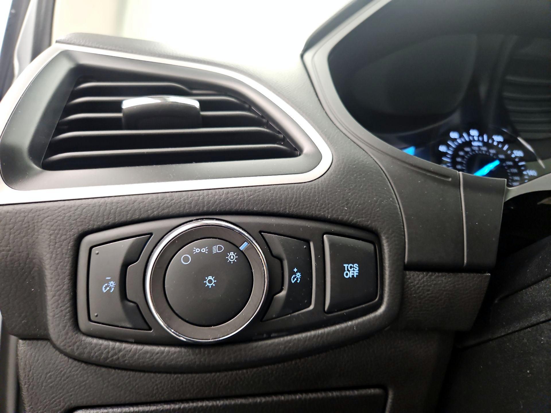 Thumbnail: 2024 Ford Edge - 13