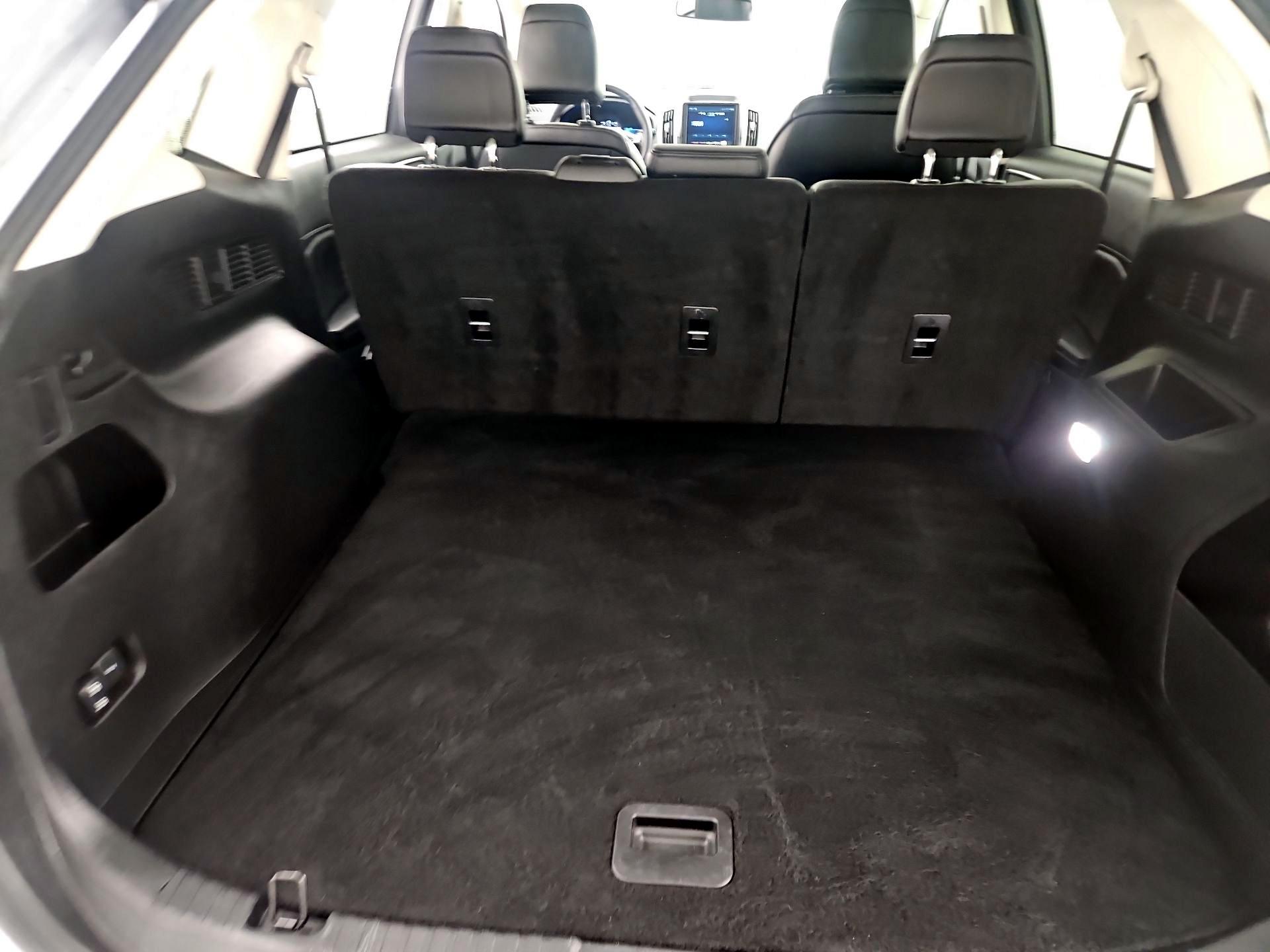 Thumbnail: 2024 Ford Edge - 20