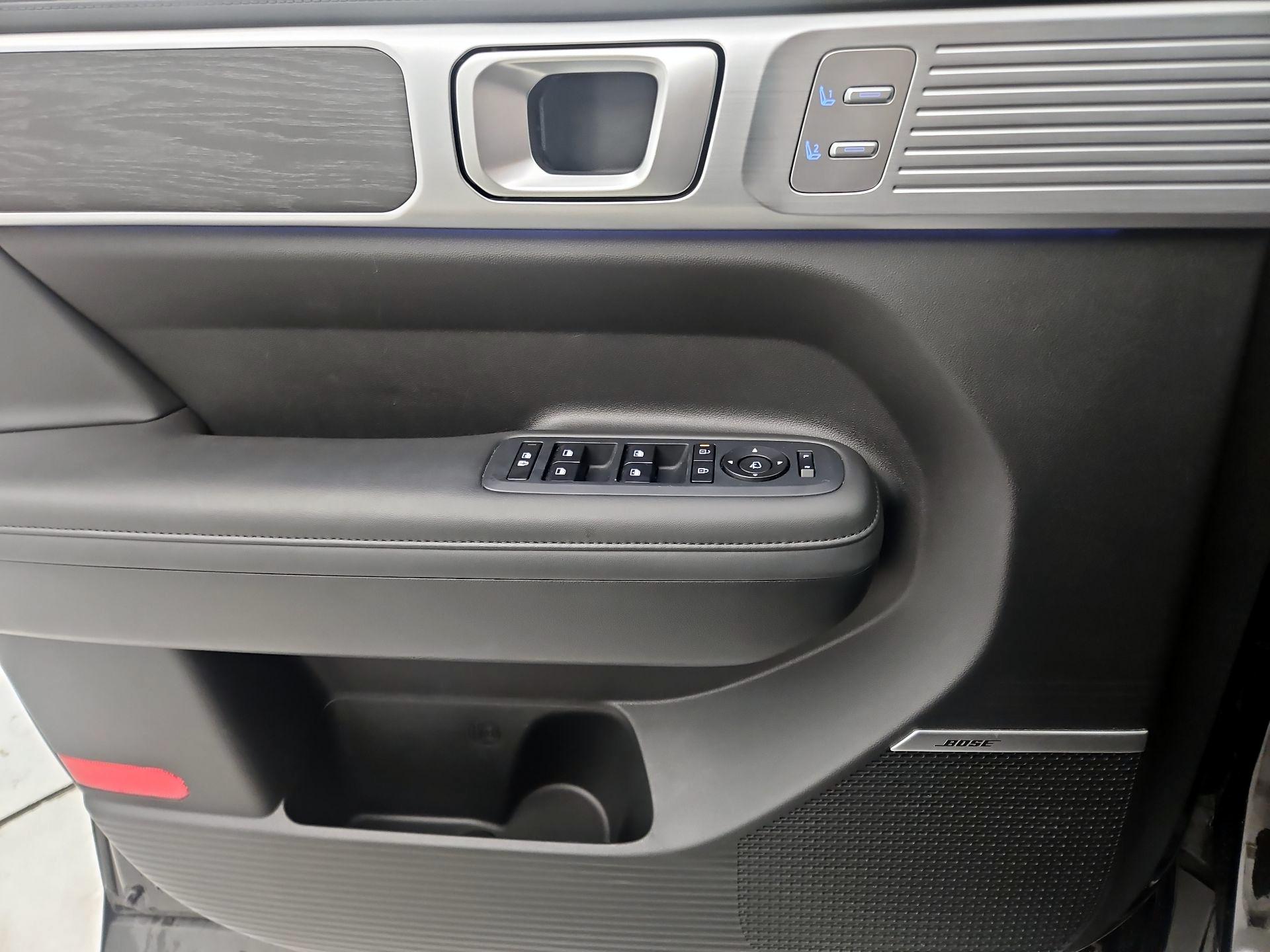 Thumbnail: 2024 Hyundai Santa Fe - 12