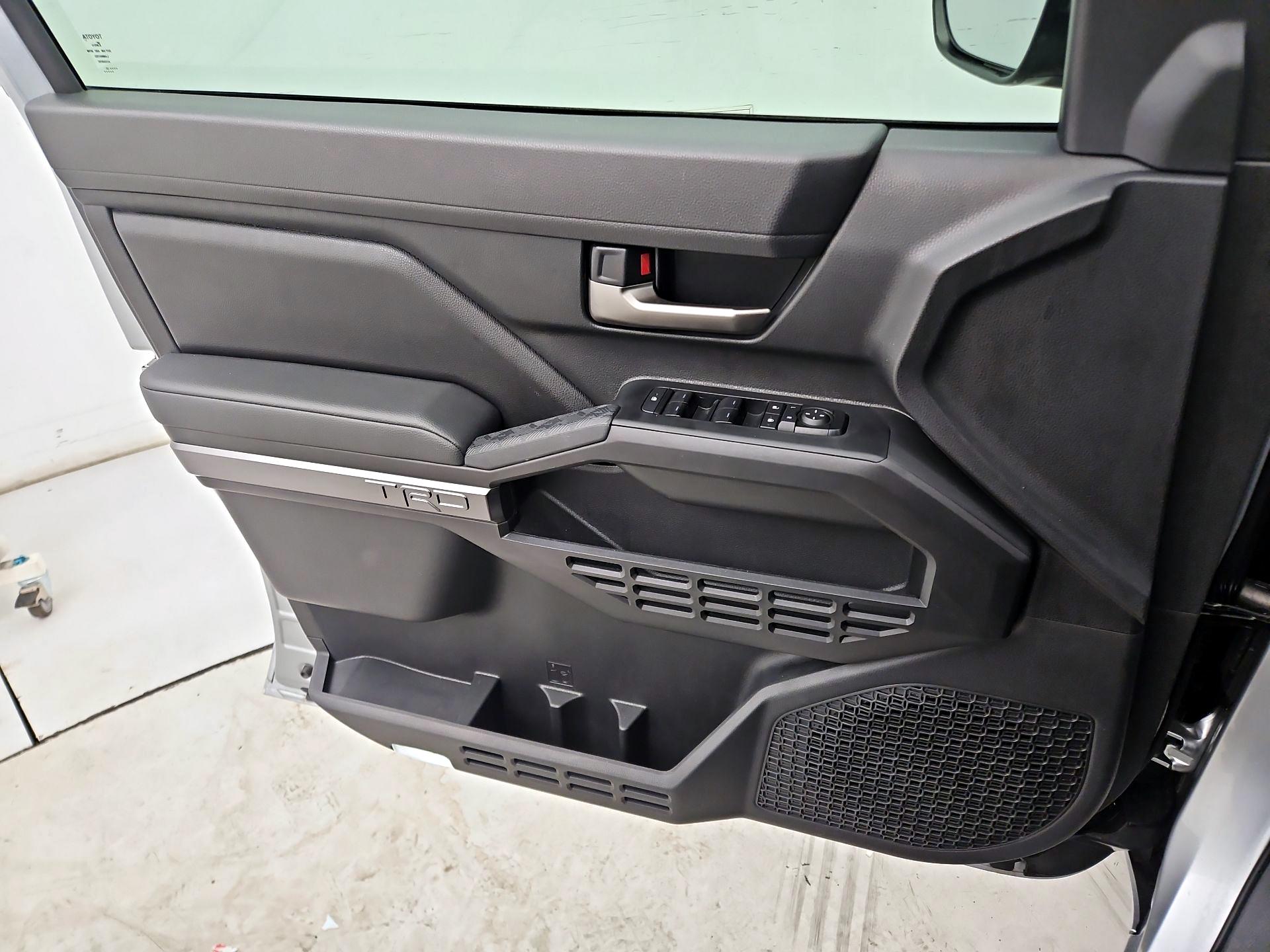 Thumbnail: 2025 Toyota Tacoma - 12