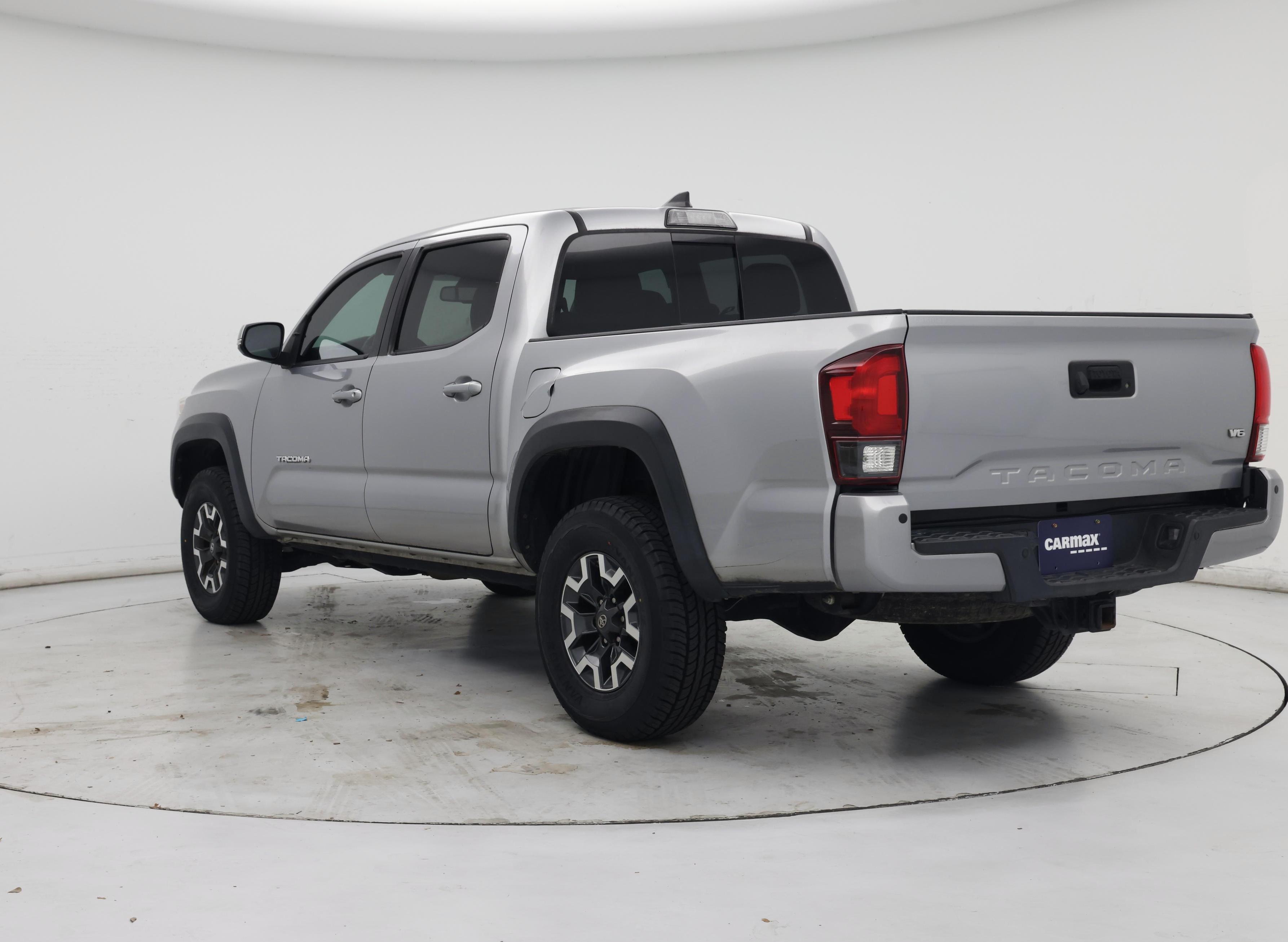 Thumbnail: 2018 Toyota Tacoma - 2