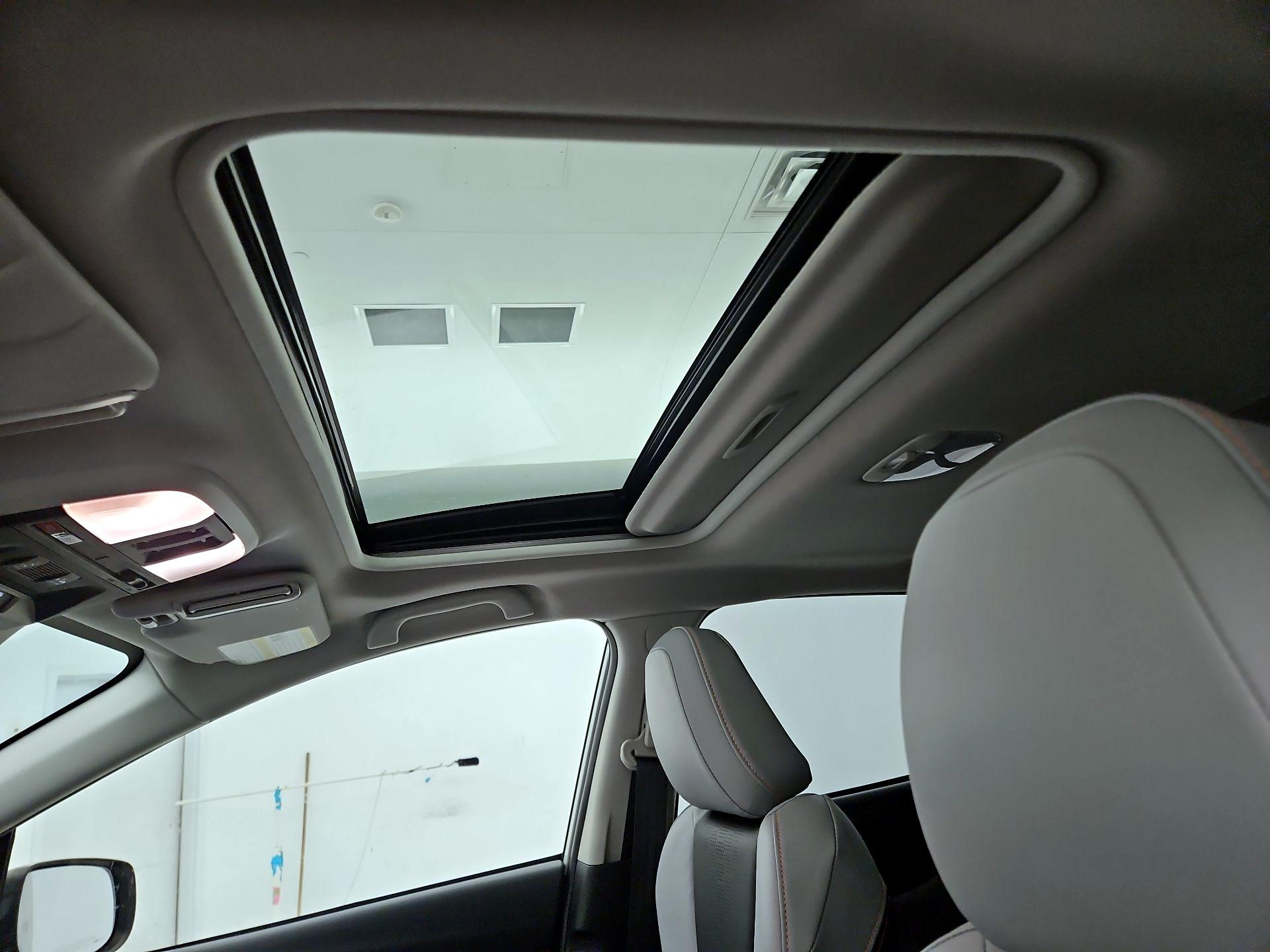 Thumbnail: 2018 Subaru Crosstrek - 20