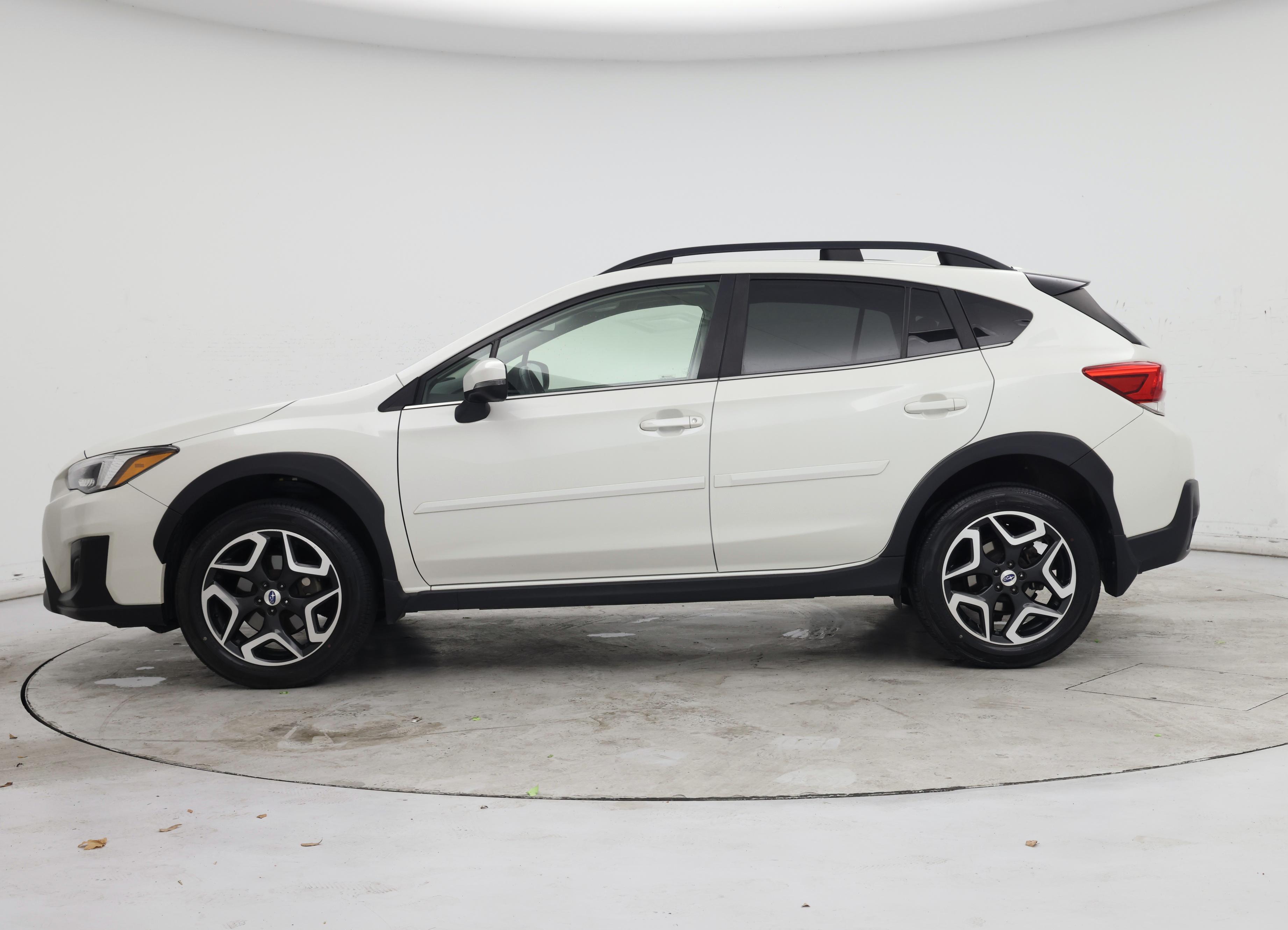 Thumbnail: 2018 Subaru Crosstrek - 3