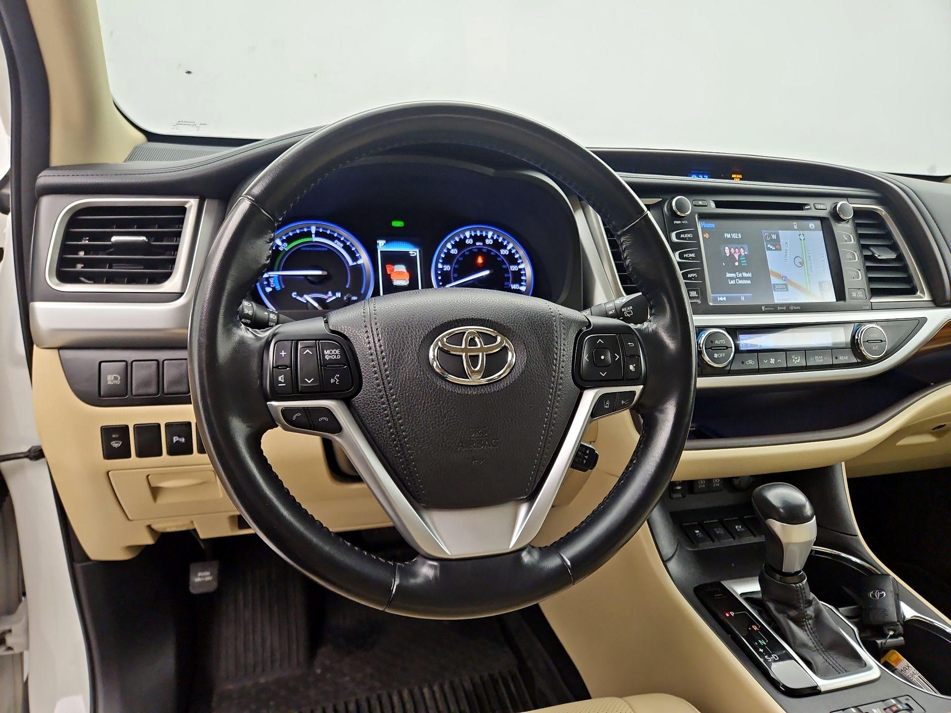 Thumbnail: 2018 Toyota Highlander - 10