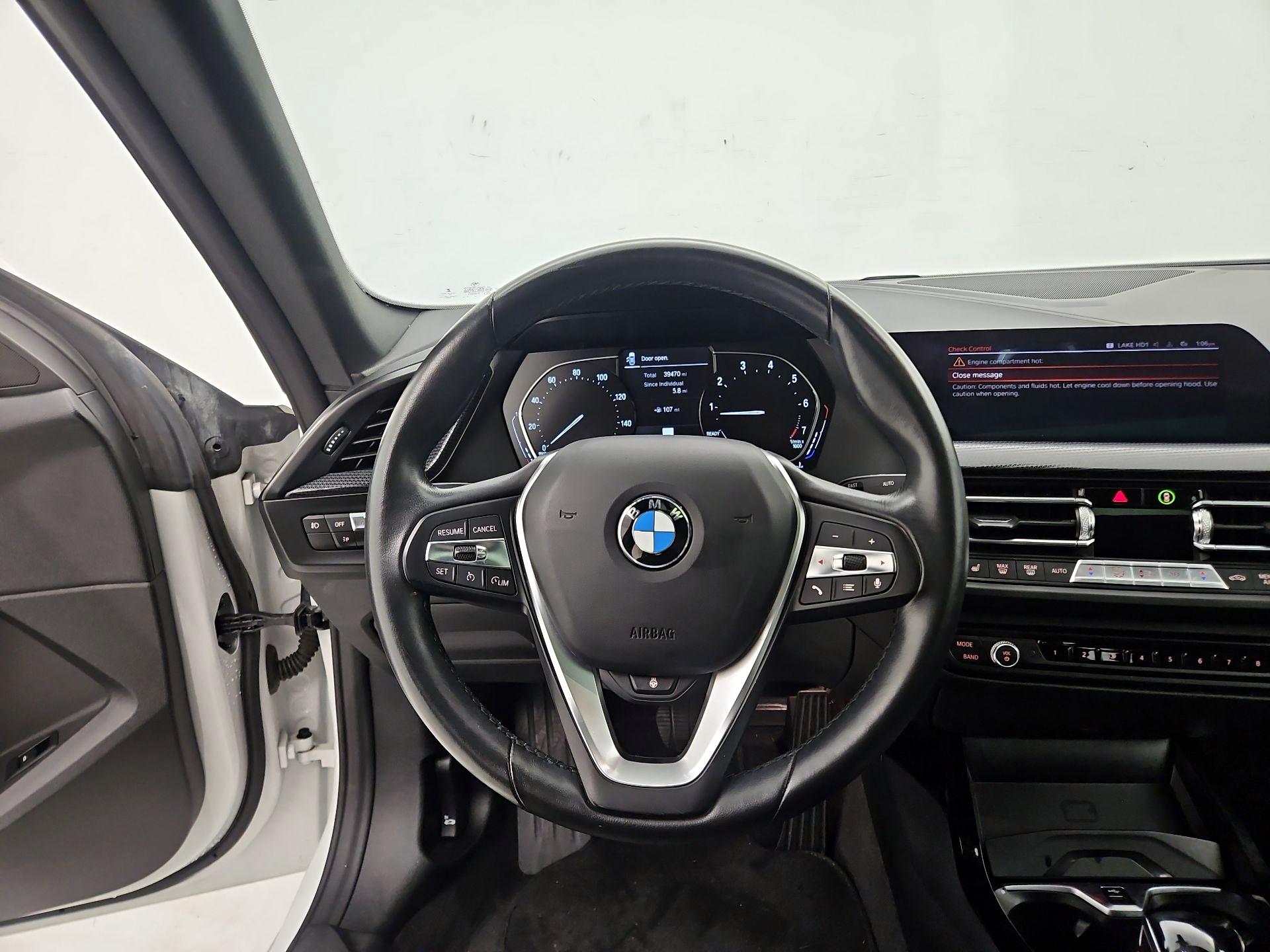 Thumbnail: 2021 BMW 2 Series - 10