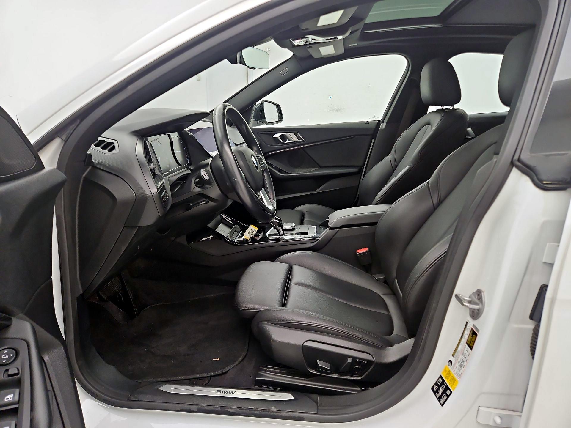 Thumbnail: 2021 BMW 2 Series - 11