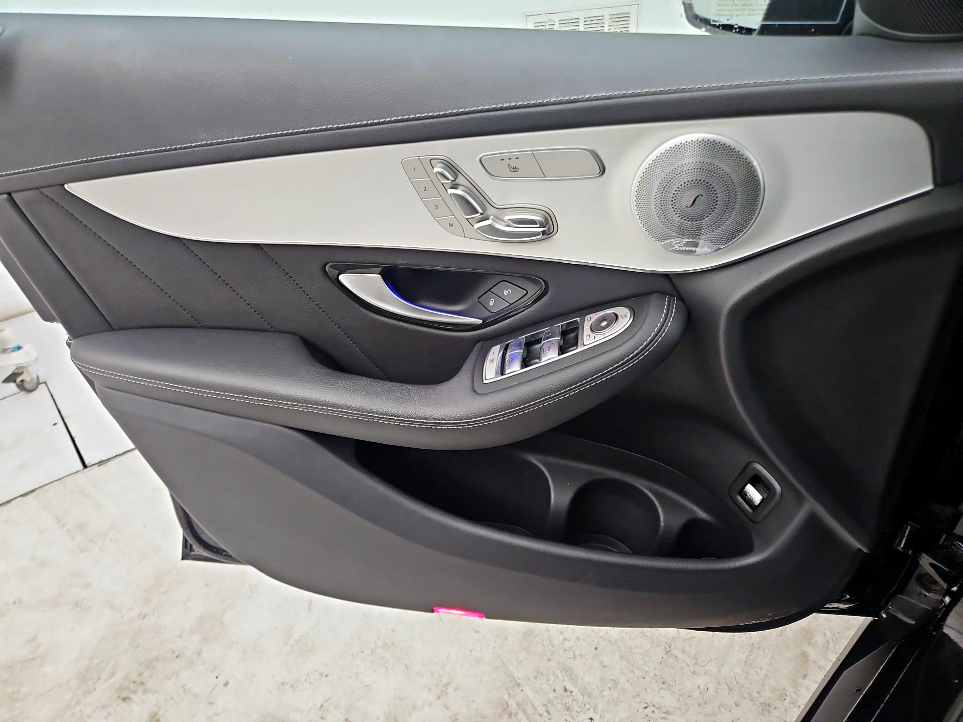 Thumbnail: 2020 Mercedes-Benz GLC - 12