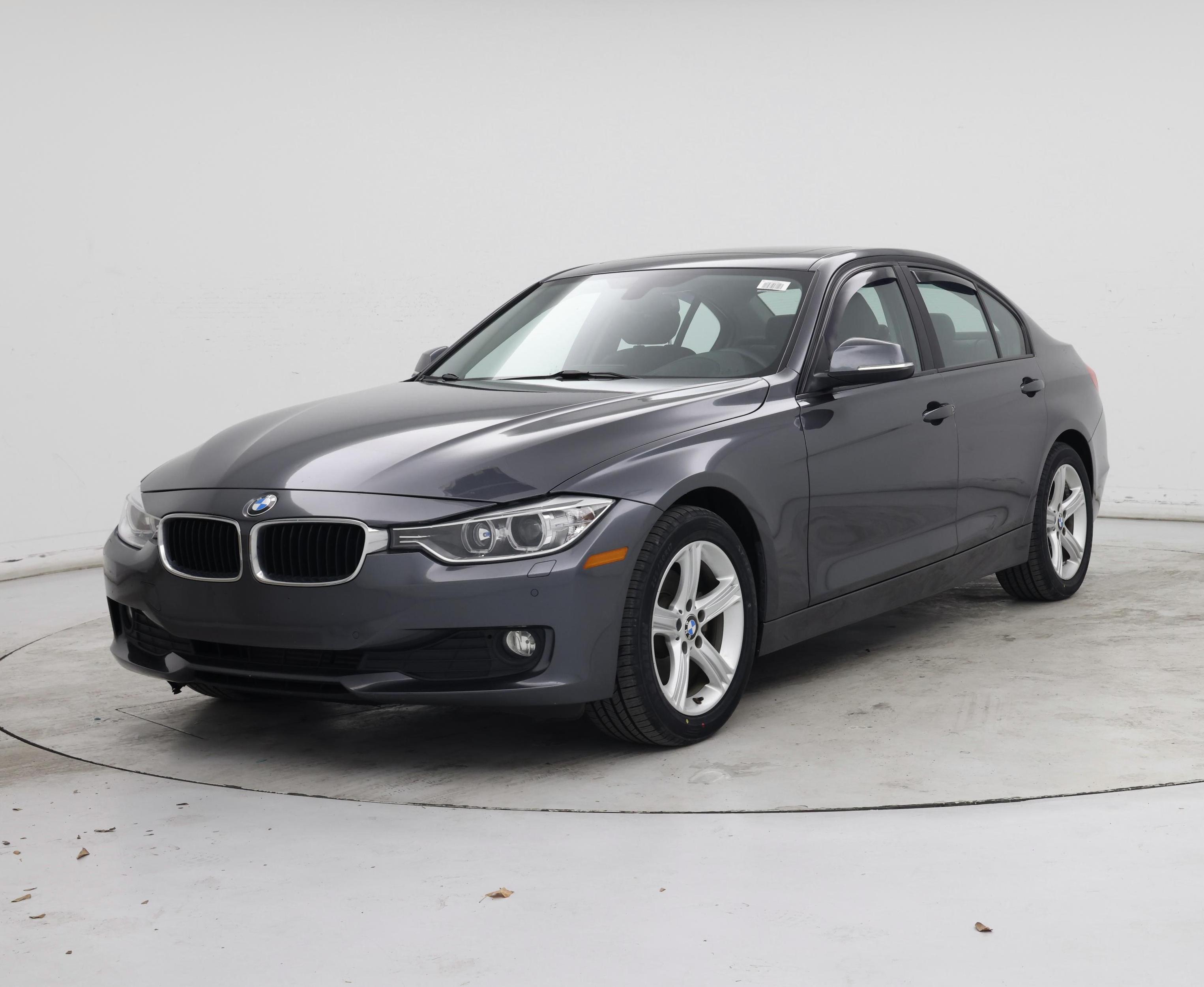 Thumbnail: 2015 BMW 3 Series - 4