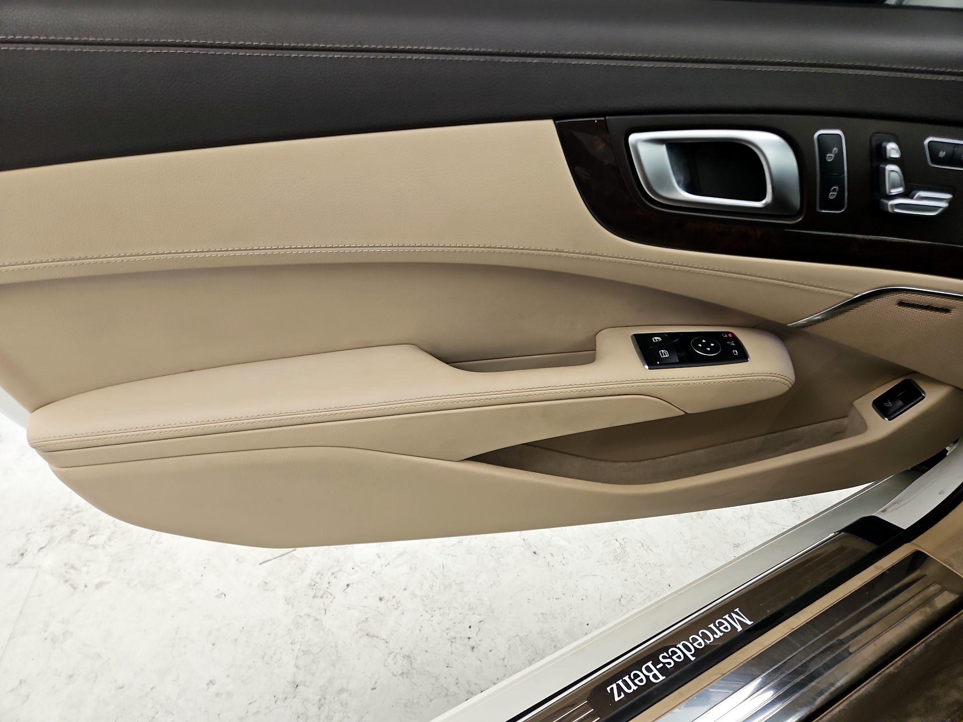 Thumbnail: 2017 Mercedes-Benz SL-Class - 12