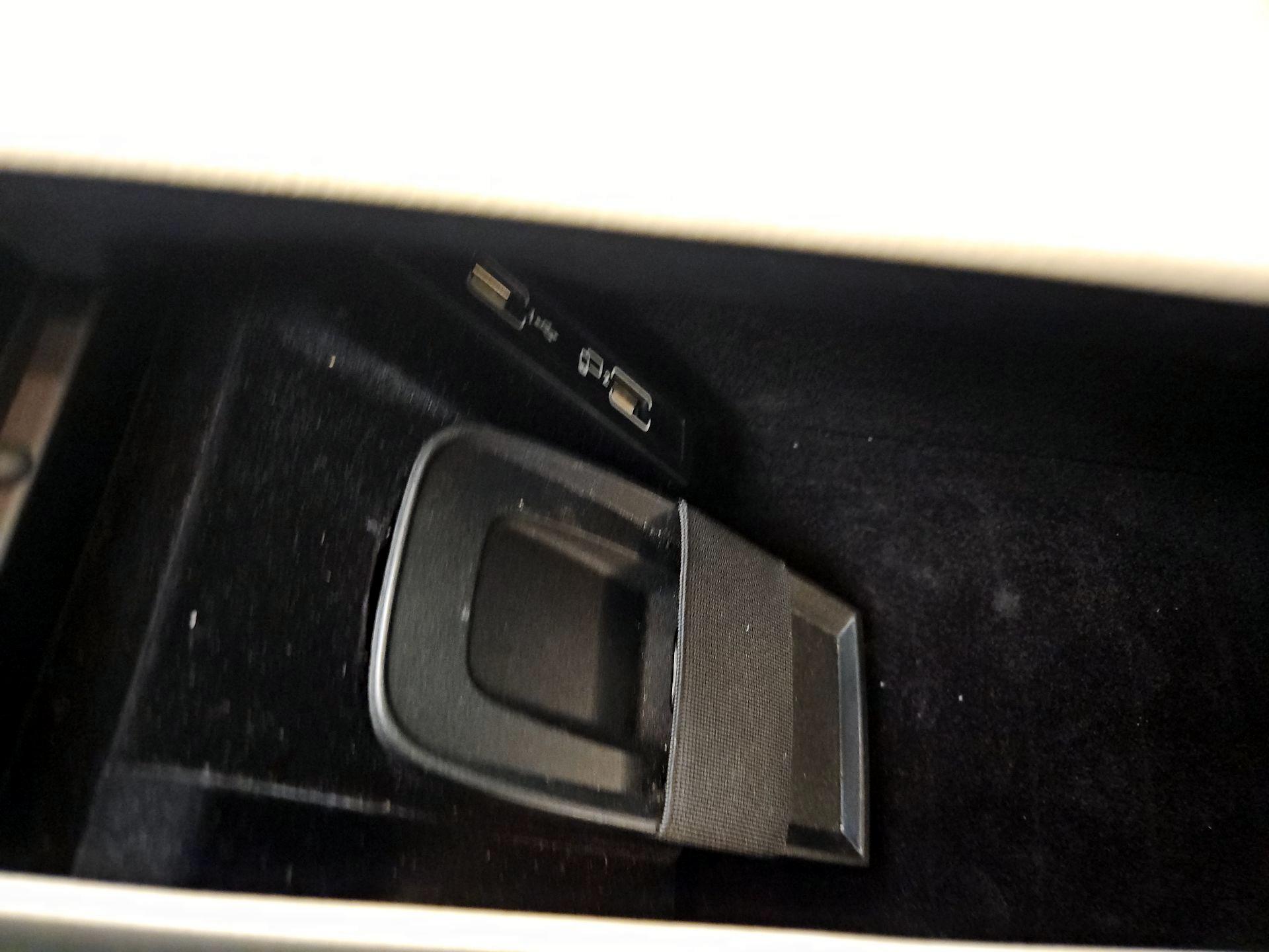 Thumbnail: 2017 Mercedes-Benz SL-Class - 18