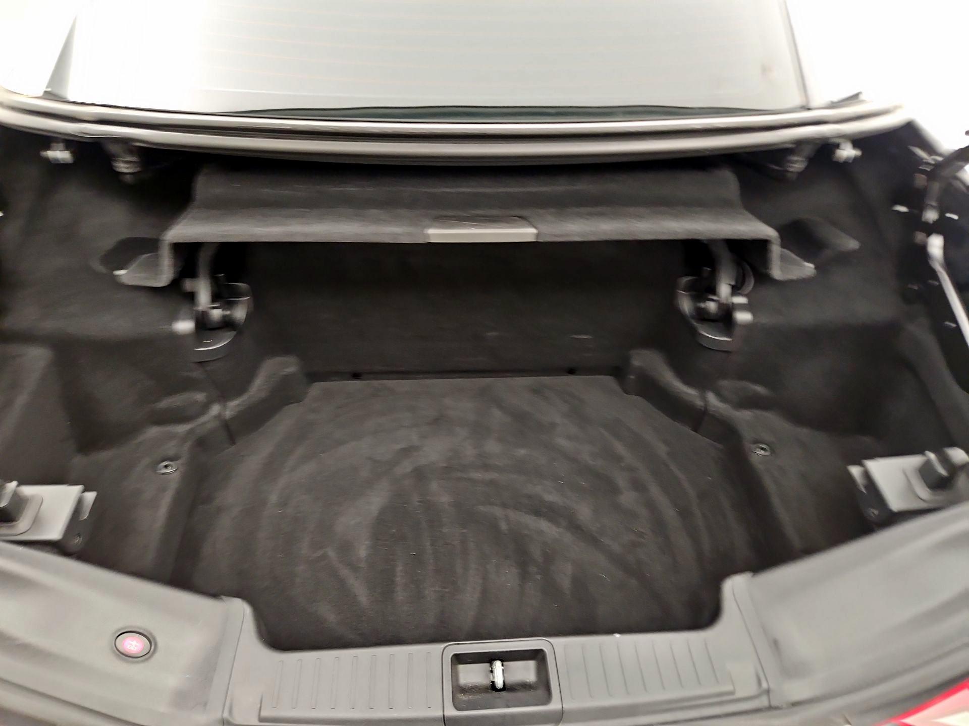 Thumbnail: 2017 Mercedes-Benz SL-Class - 19