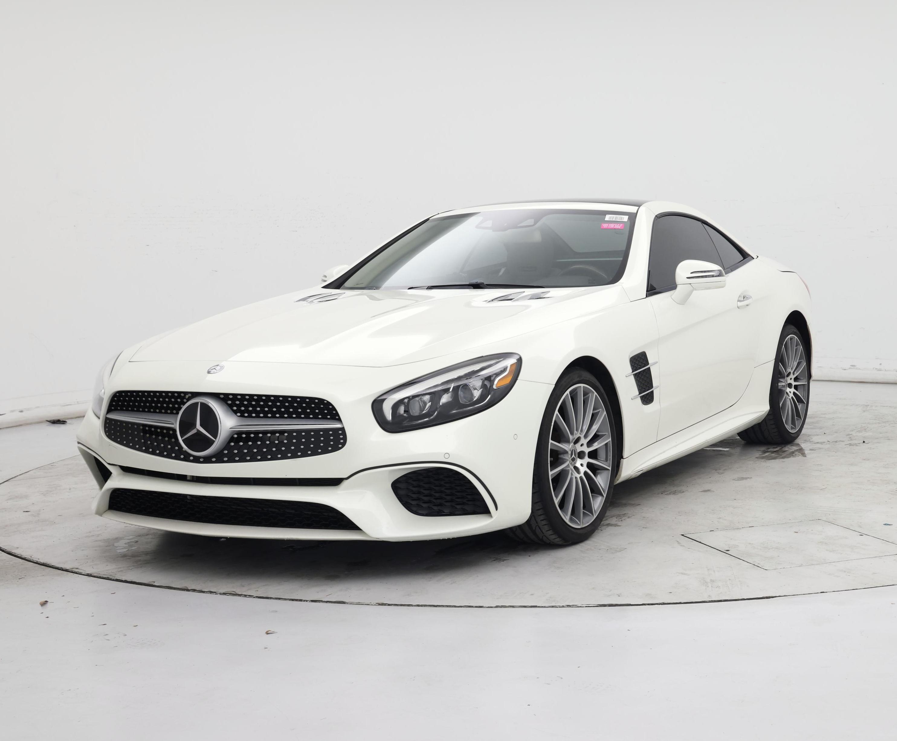 Thumbnail: 2017 Mercedes-Benz SL-Class - 4
