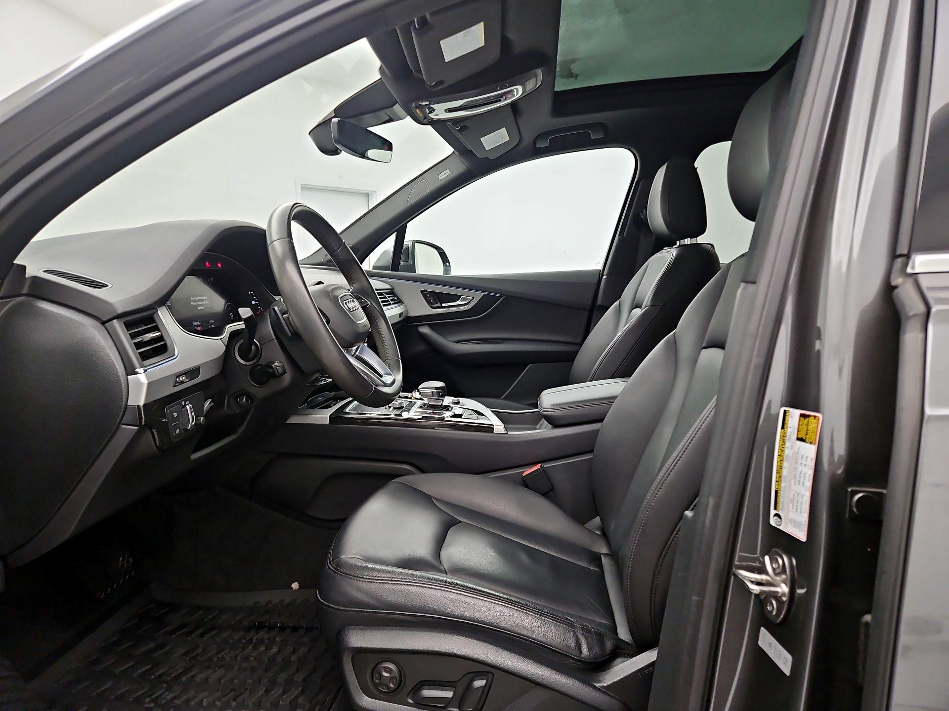 Thumbnail: 2019 Audi Q7 - 11