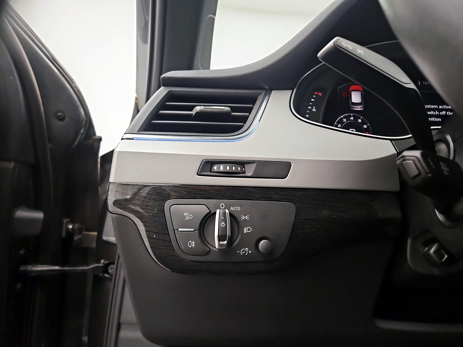 Thumbnail: 2019 Audi Q7 - 13