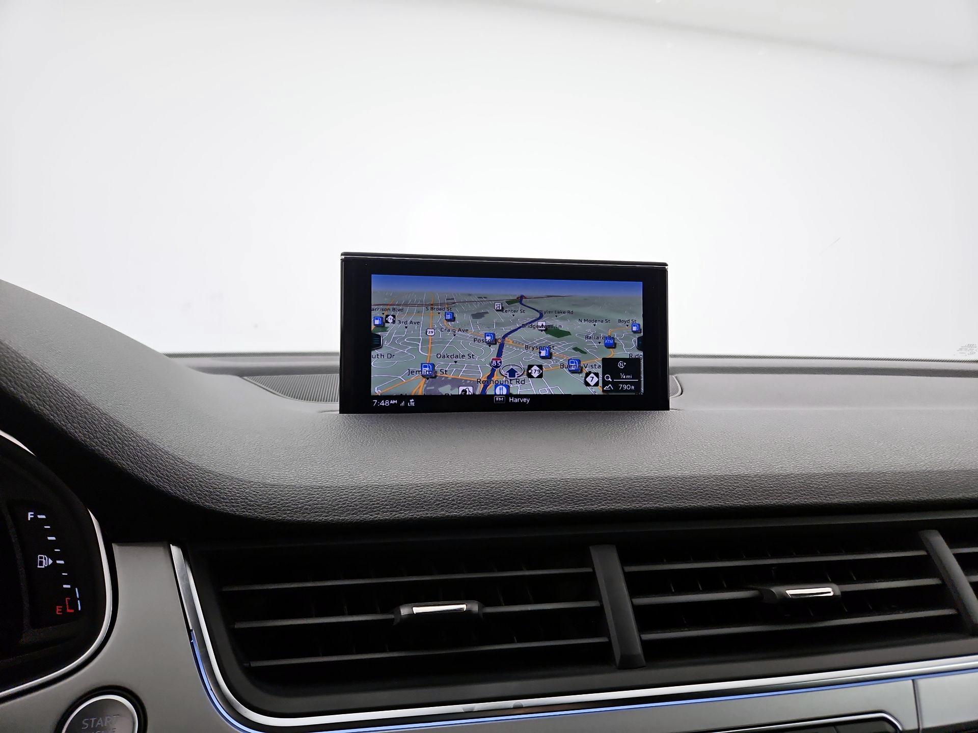 Thumbnail: 2019 Audi Q7 - 14