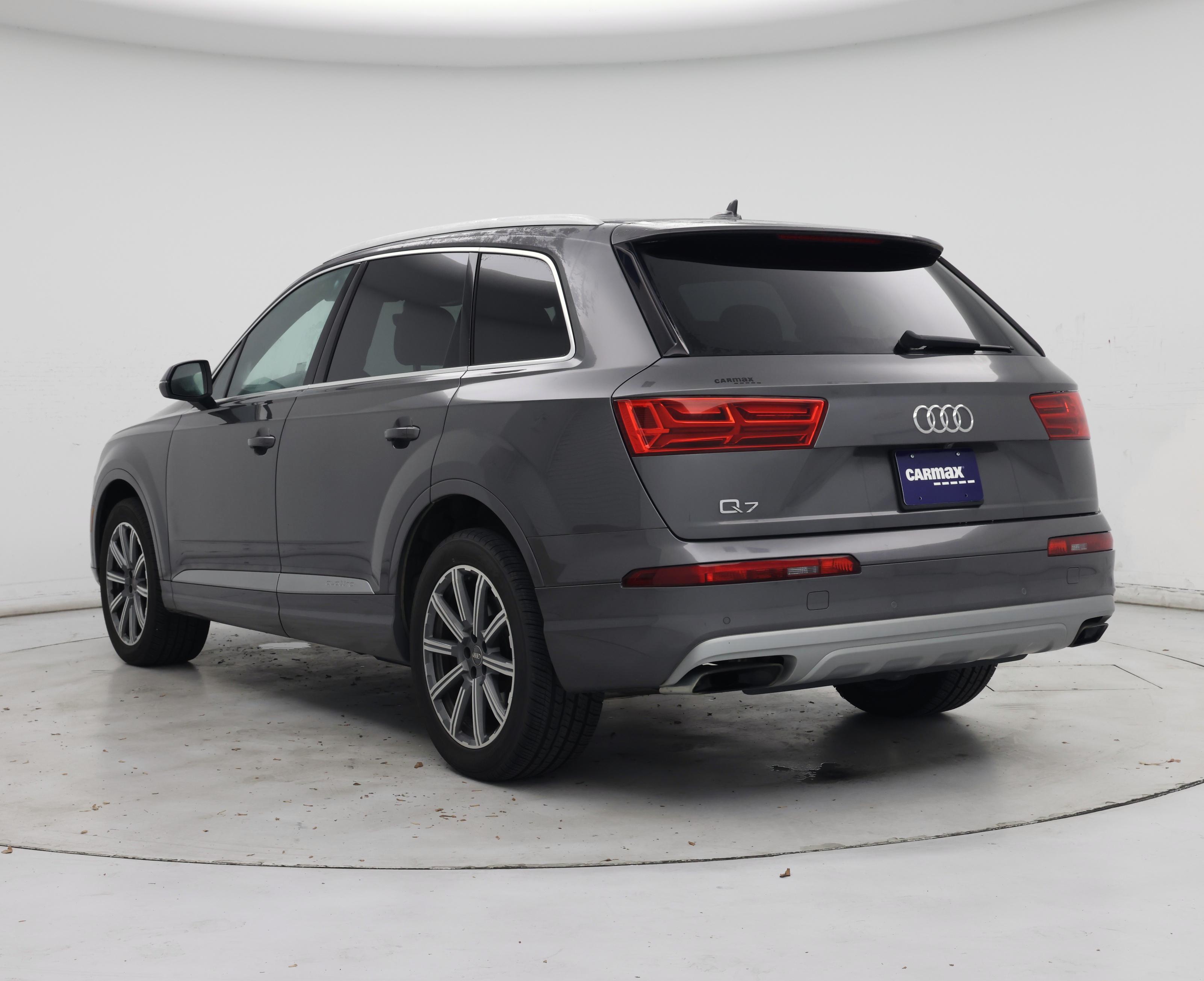 Thumbnail: 2019 Audi Q7 - 2