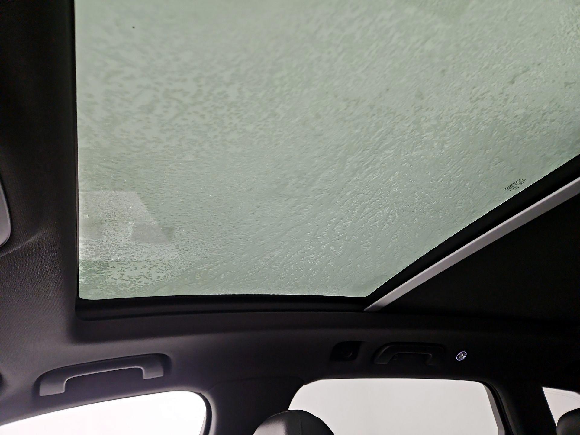 Thumbnail: 2019 Audi Q7 - 19