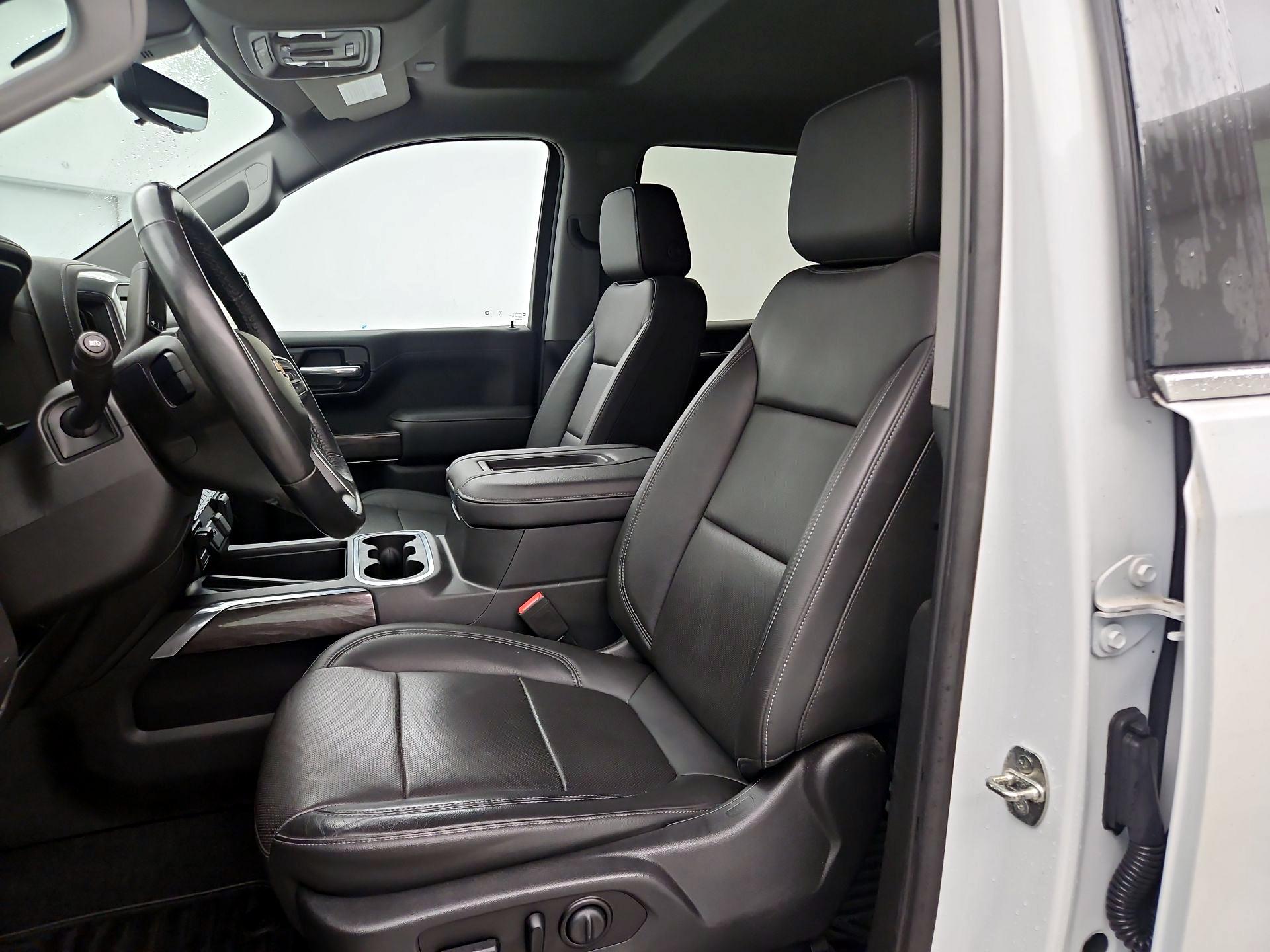 Thumbnail: 2020 Chevrolet Silverado 1500 - 11