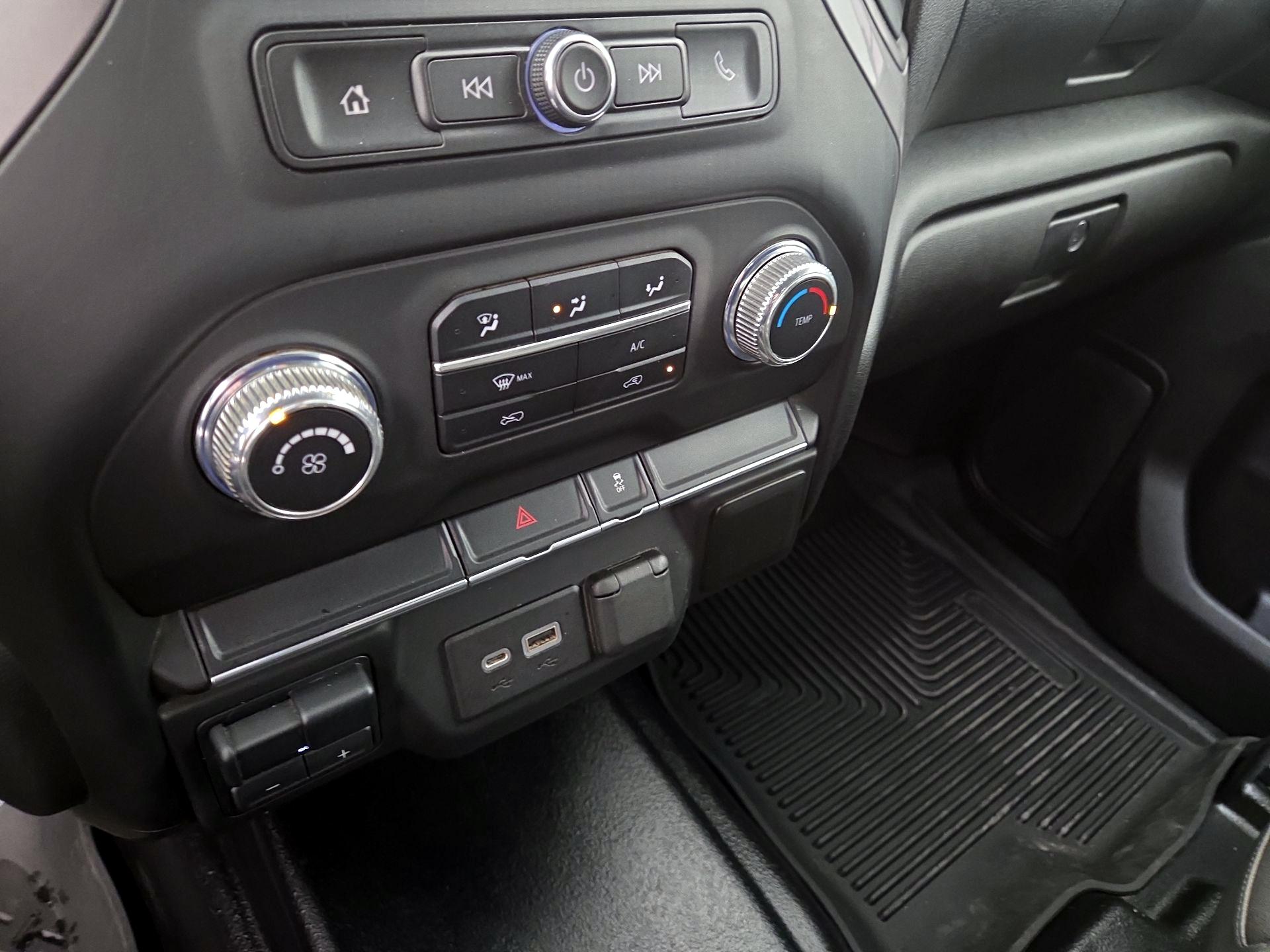 Thumbnail: 2021 GMC Sierra 2500 - 16