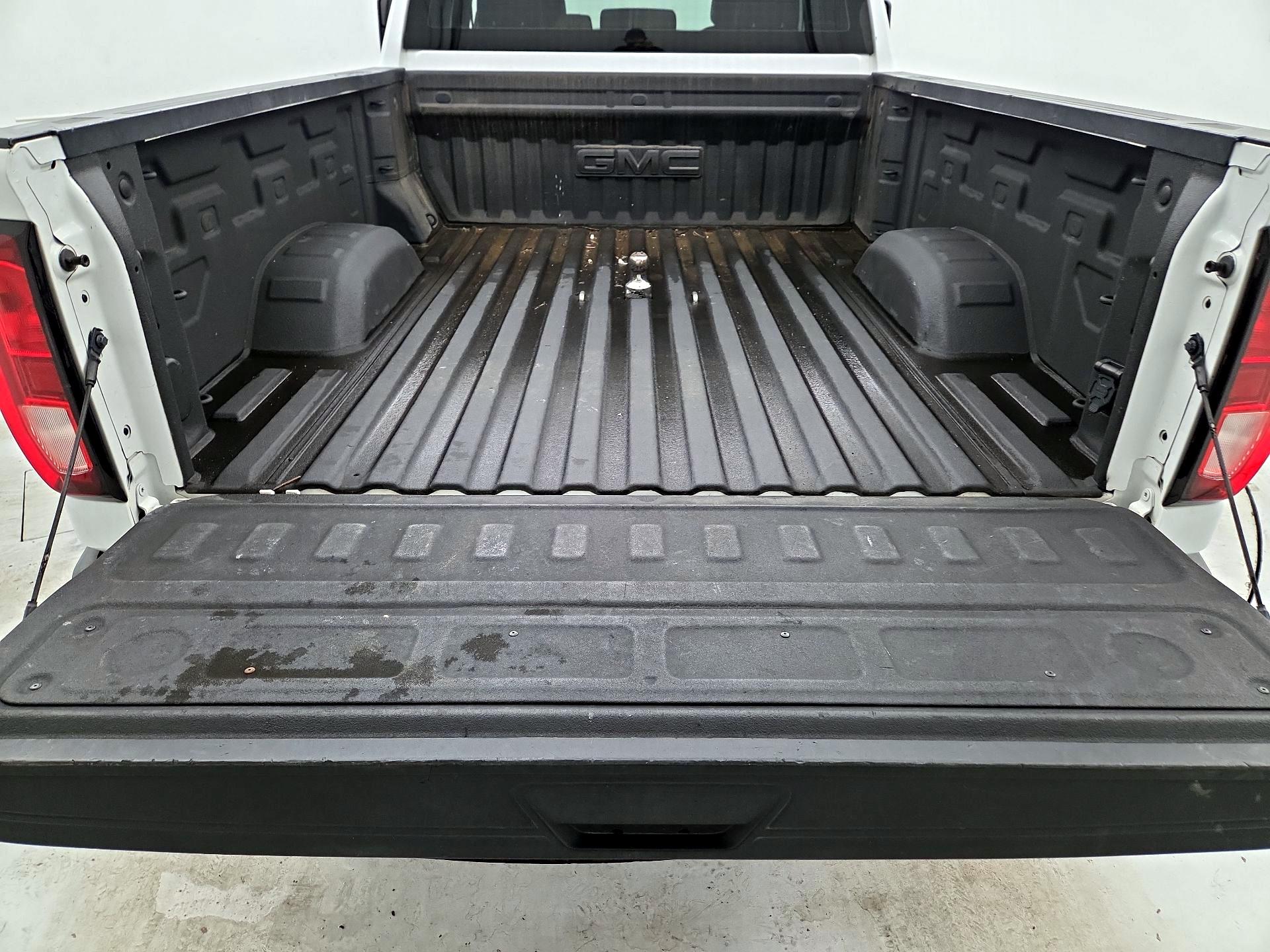 Thumbnail: 2021 GMC Sierra 2500 - 20