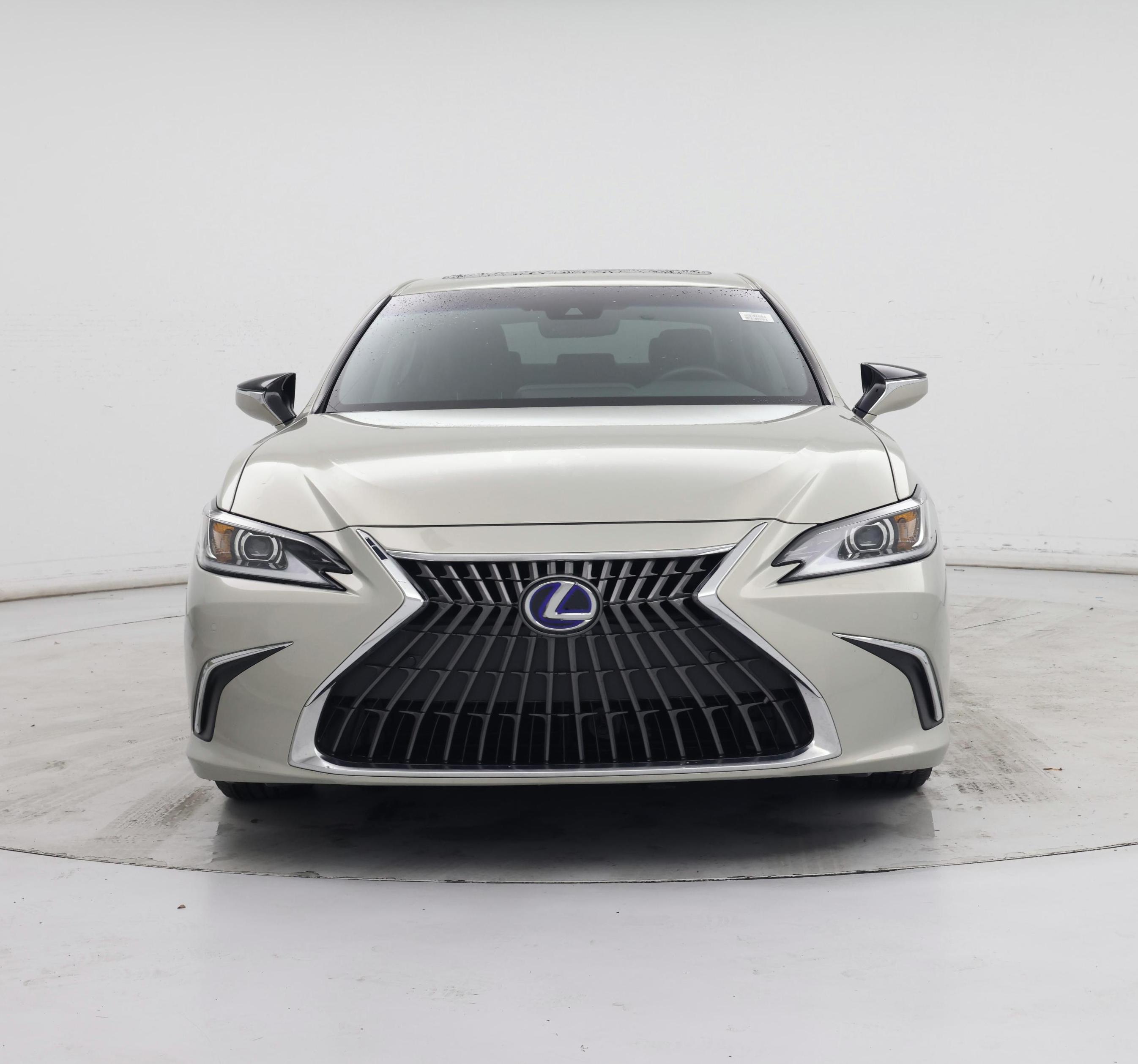 Thumbnail: 2022 Lexus ES - 5