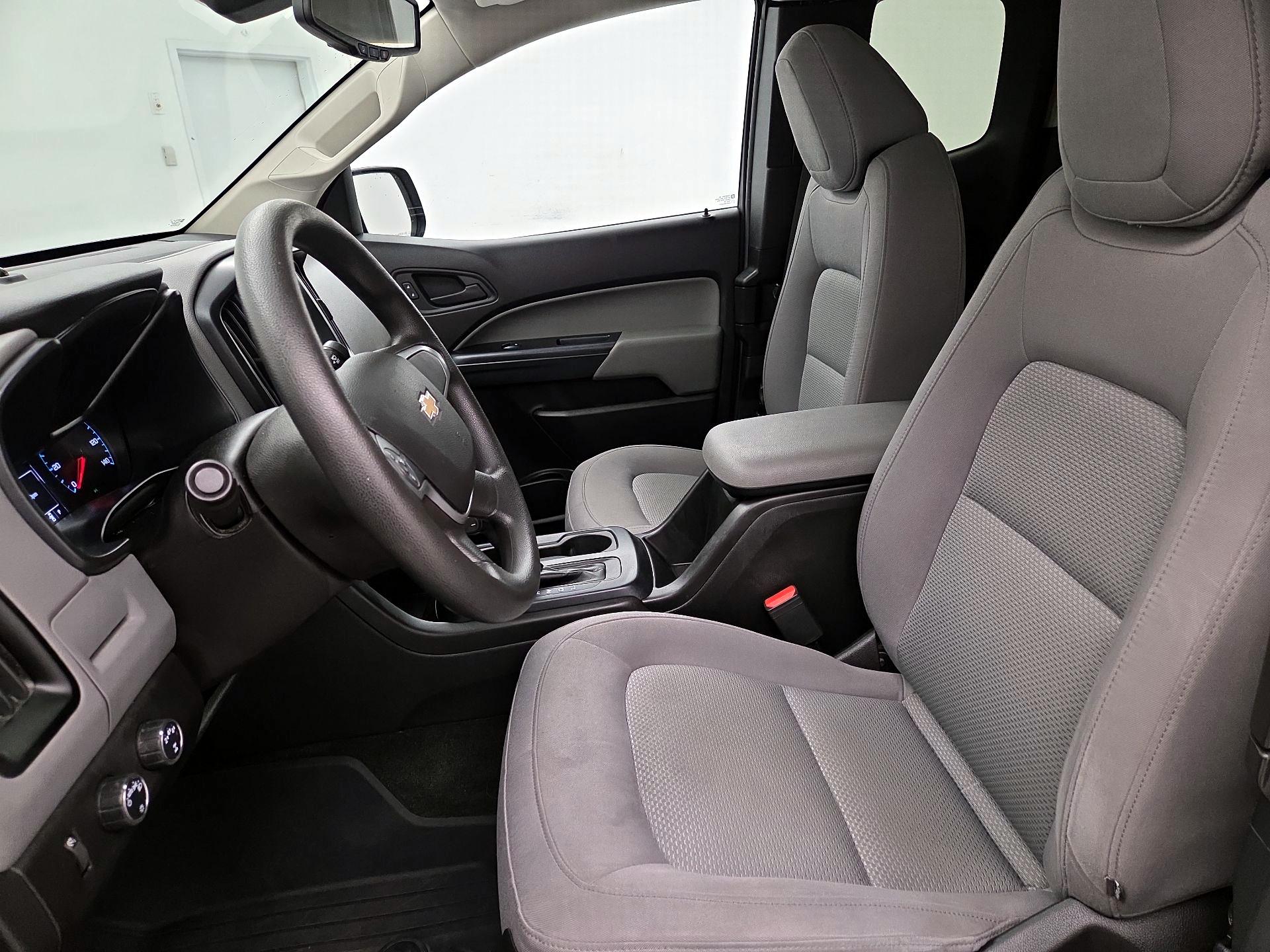 Thumbnail: 2017 Chevrolet Colorado - 11