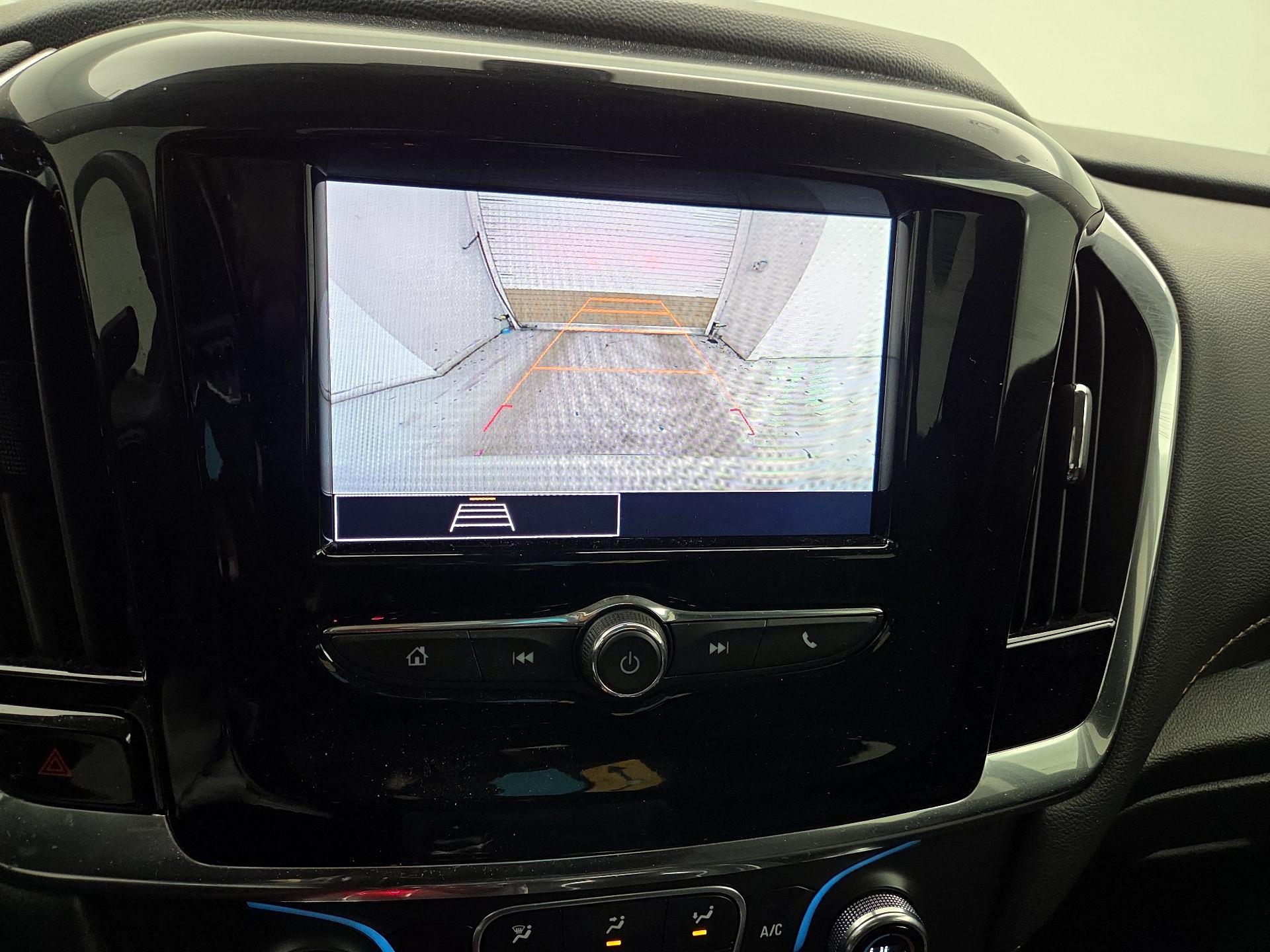 Thumbnail: 2020 Chevrolet Traverse - 14