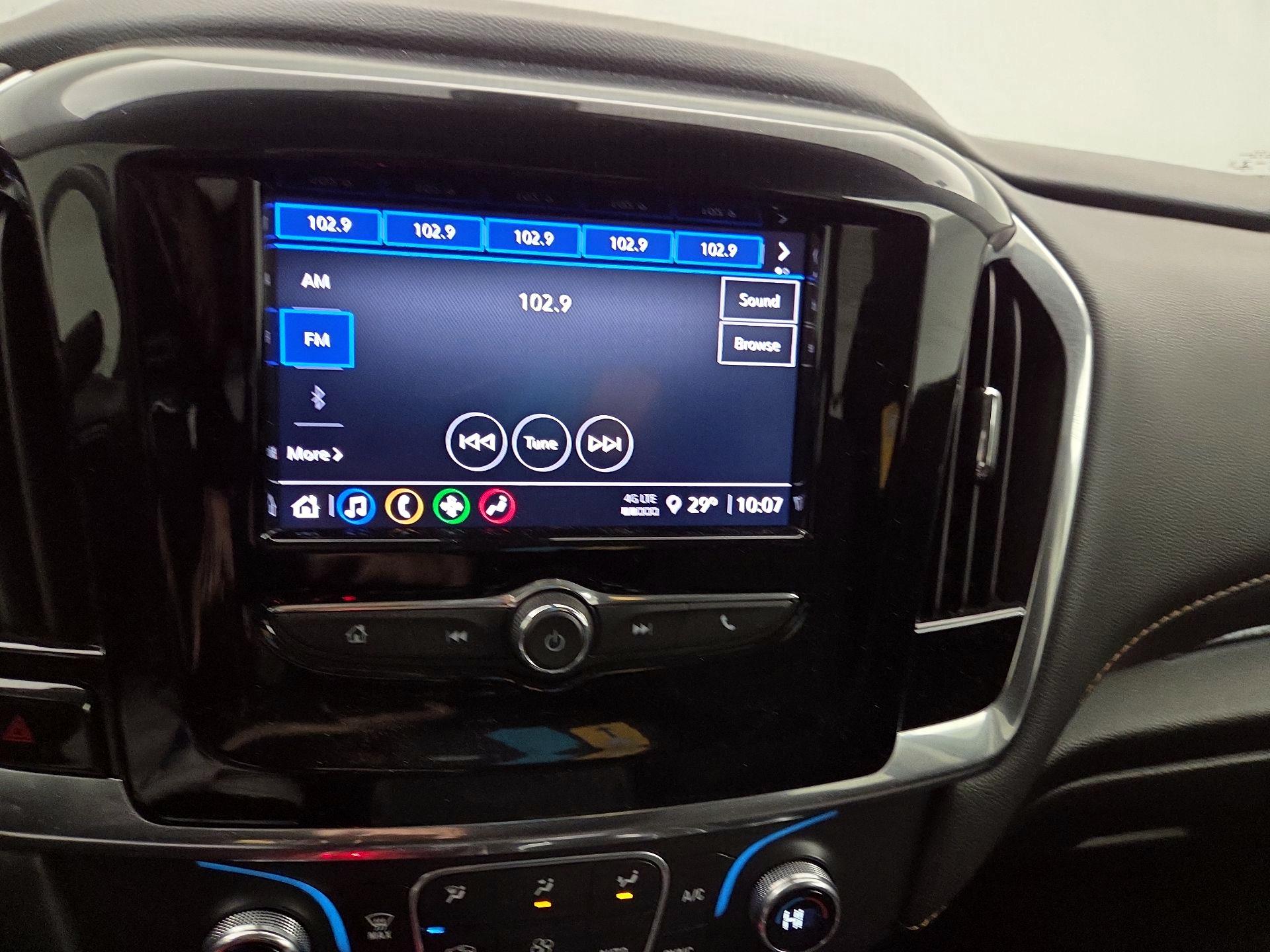 Thumbnail: 2020 Chevrolet Traverse - 15