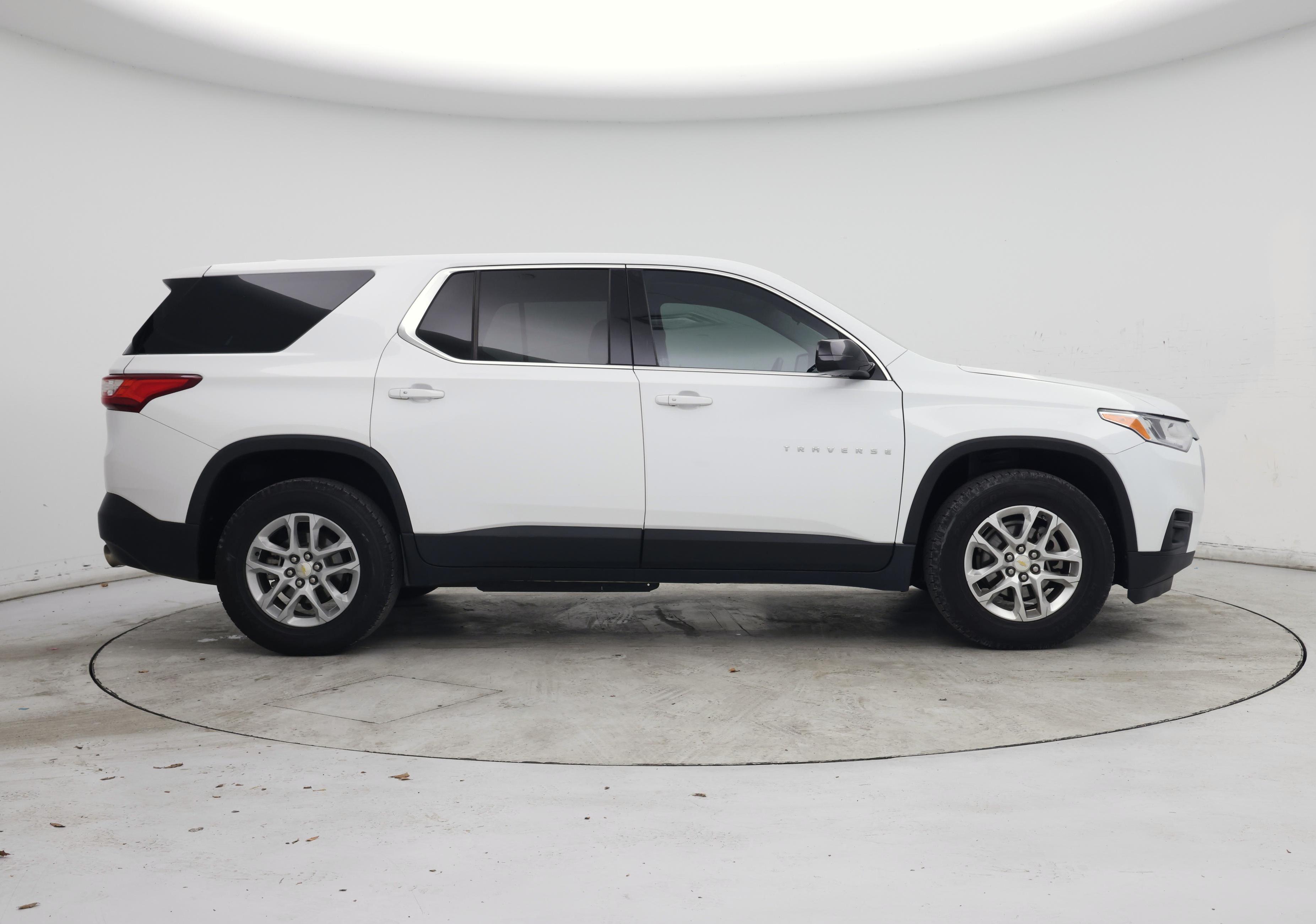 Thumbnail: 2020 Chevrolet Traverse - 7