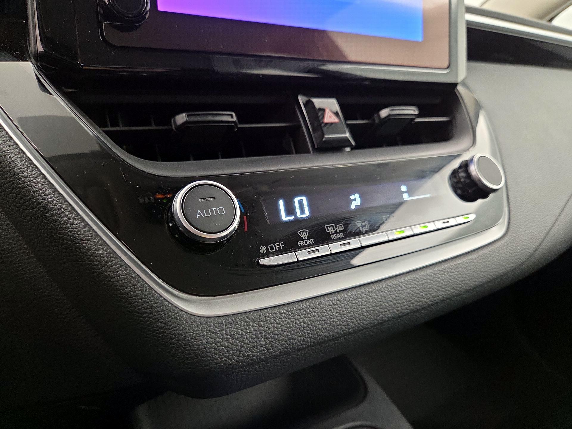 Thumbnail: 2024 Toyota Corolla - 16