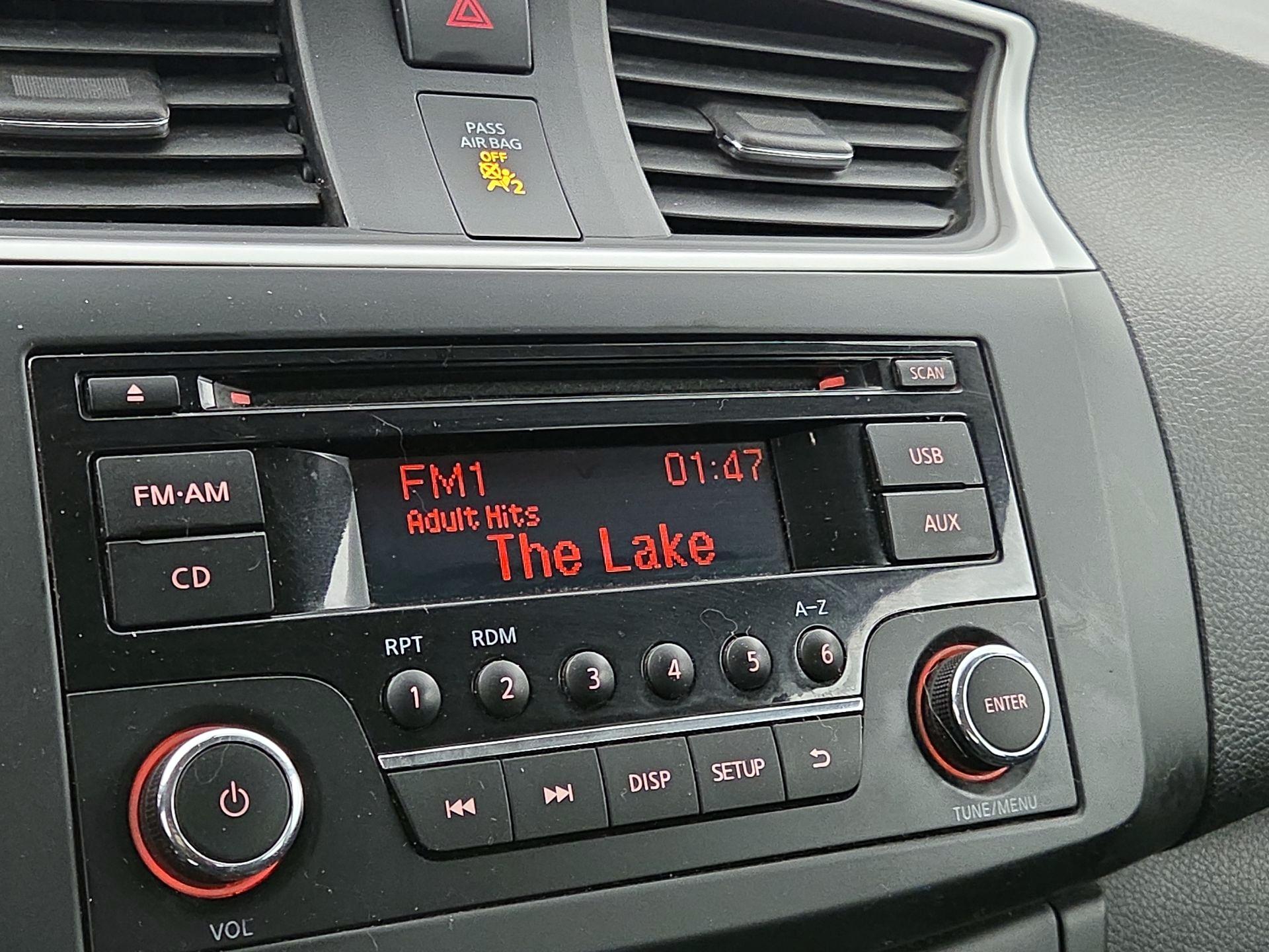 Thumbnail: 2016 Nissan Sentra - 14