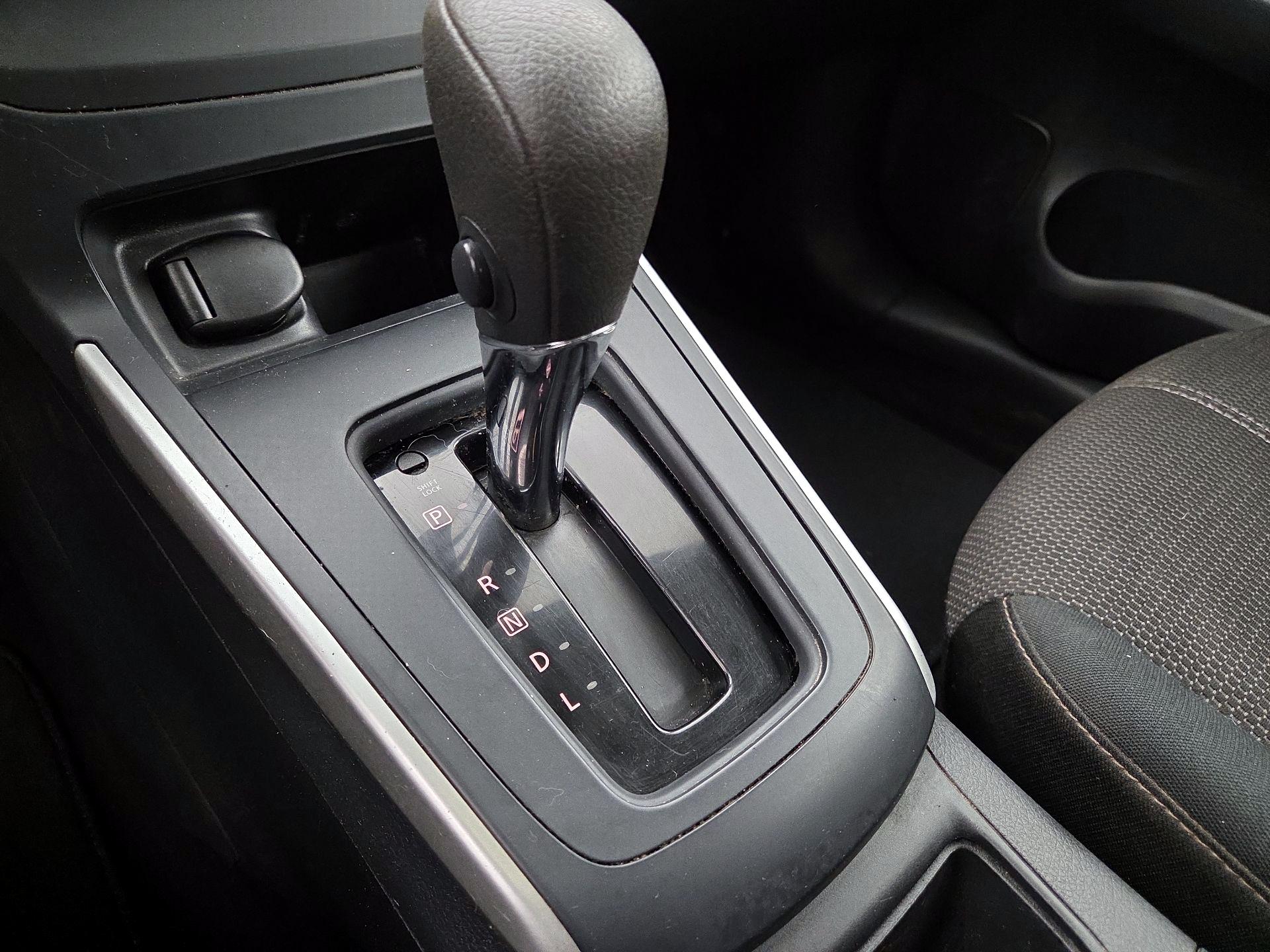 Thumbnail: 2016 Nissan Sentra - 16