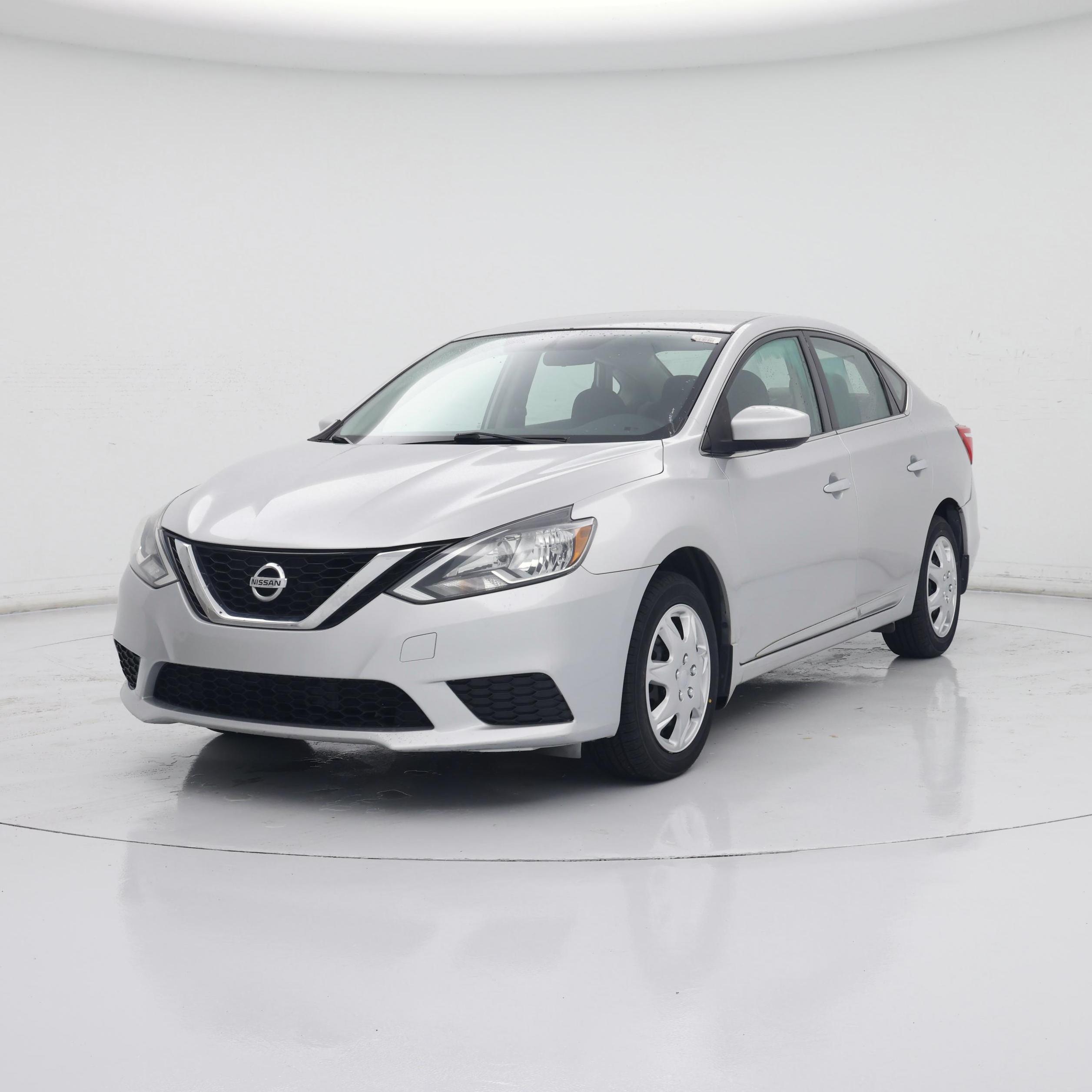 Thumbnail: 2016 Nissan Sentra - 4