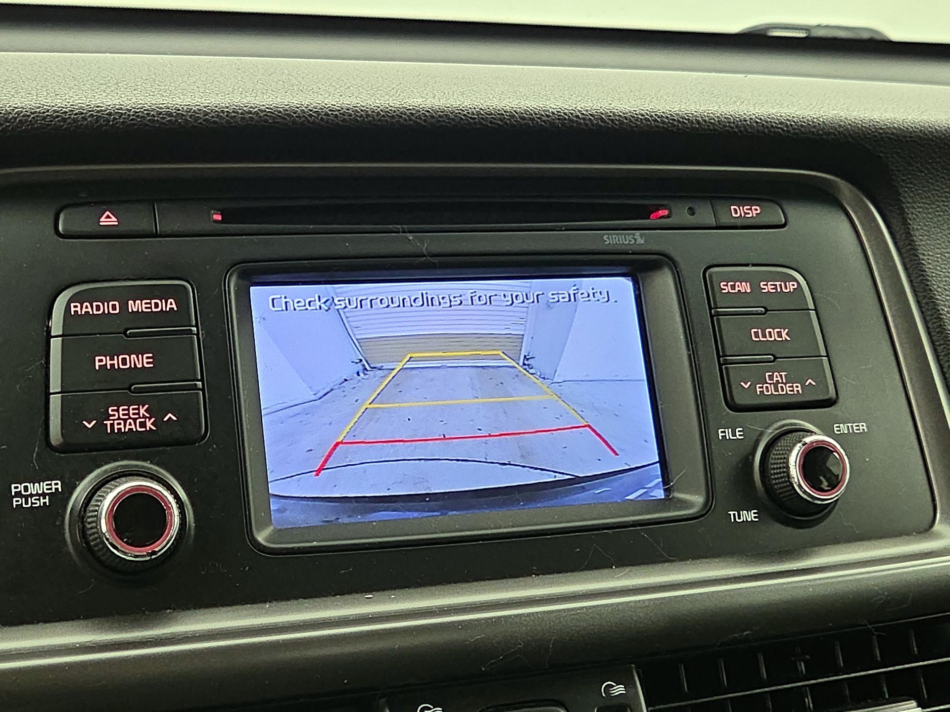 Thumbnail: 2017 Kia Optima - 14