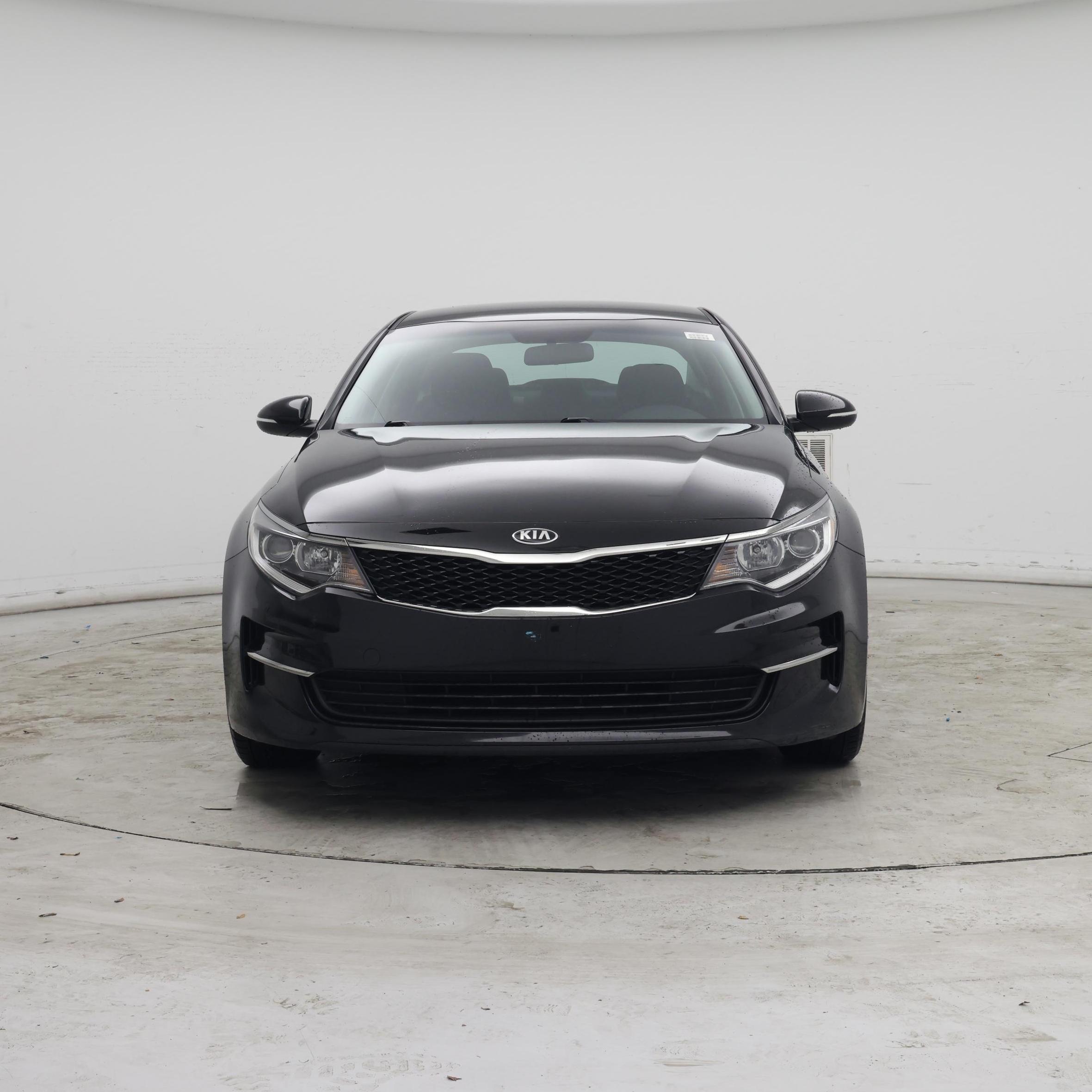 Thumbnail: 2017 Kia Optima - 5